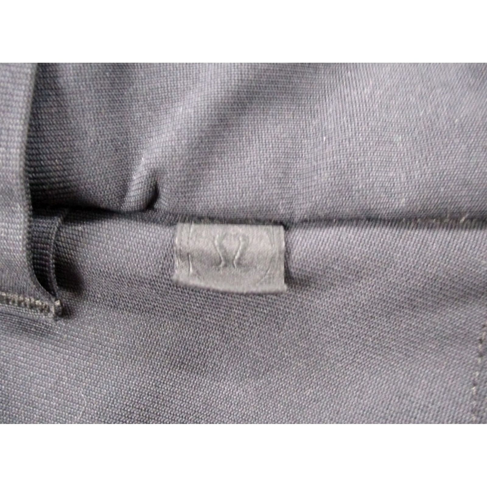 Lululemon Lululemon Pants Mens 28 Black Chino Slim Warpstreme LM5522s Pants Mens 28 Black Chino Slim Warpstreme LM5522s Size US 28 / EU 44 - 7 Thumbnail