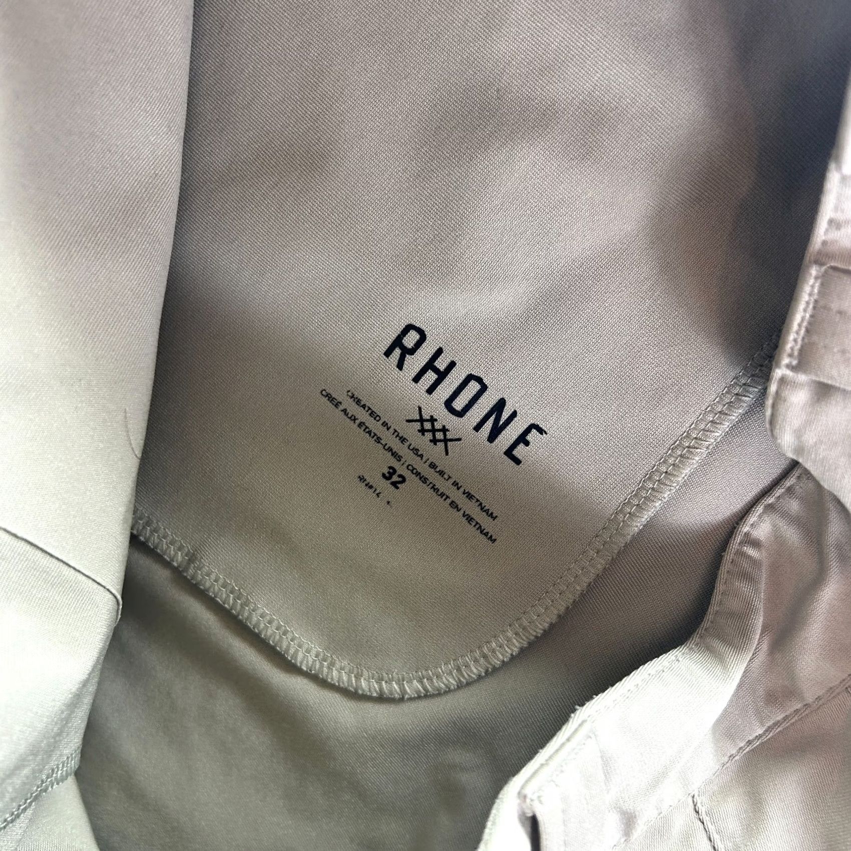 Rhone Rhone 9" Commuter Shorts Mens Size 32 Khaki Tan Beige Quick-Ship Breathable Pockets Flat Front Regular Fit Knit Casual Shorts Size US 32 / EU 48 - 4 Thumbnail