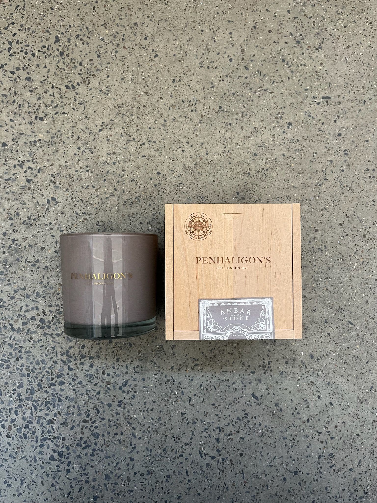 Other Penhaligons Classic Candle Anbar Stone 650g Size ONE SIZE - 1 Thumbnail