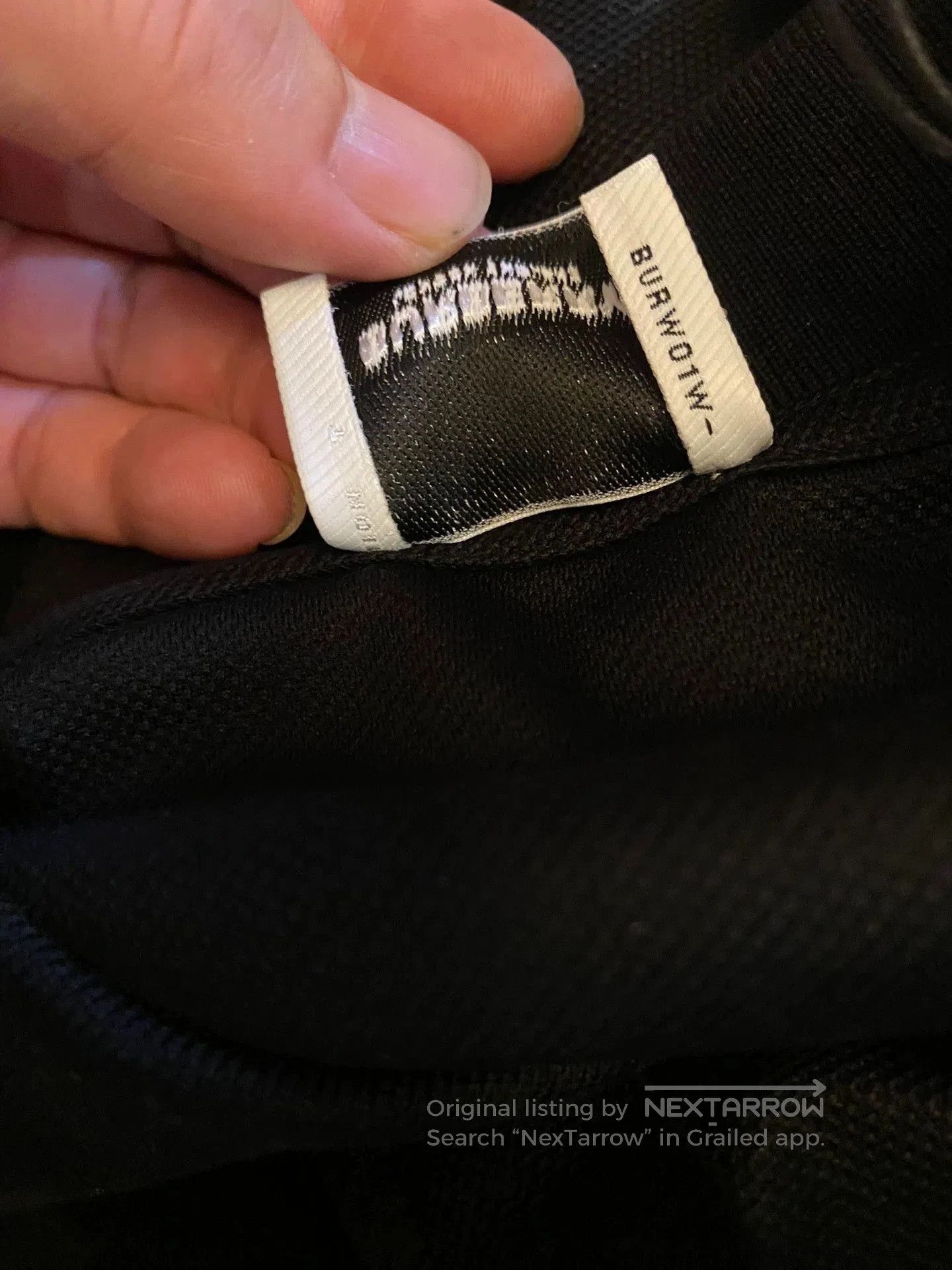 Burberry Black Short Sleeve Polo Shirt. Size US M / EU 48-50 / 2 - 9 Thumbnail
