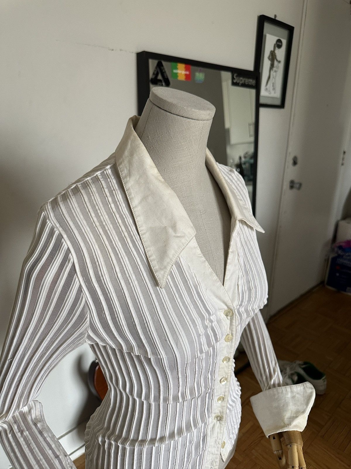 Other Paris Vintage White/Beige French Cuffed Blouse Size S / US 4 / IT 40 - 2 Thumbnail