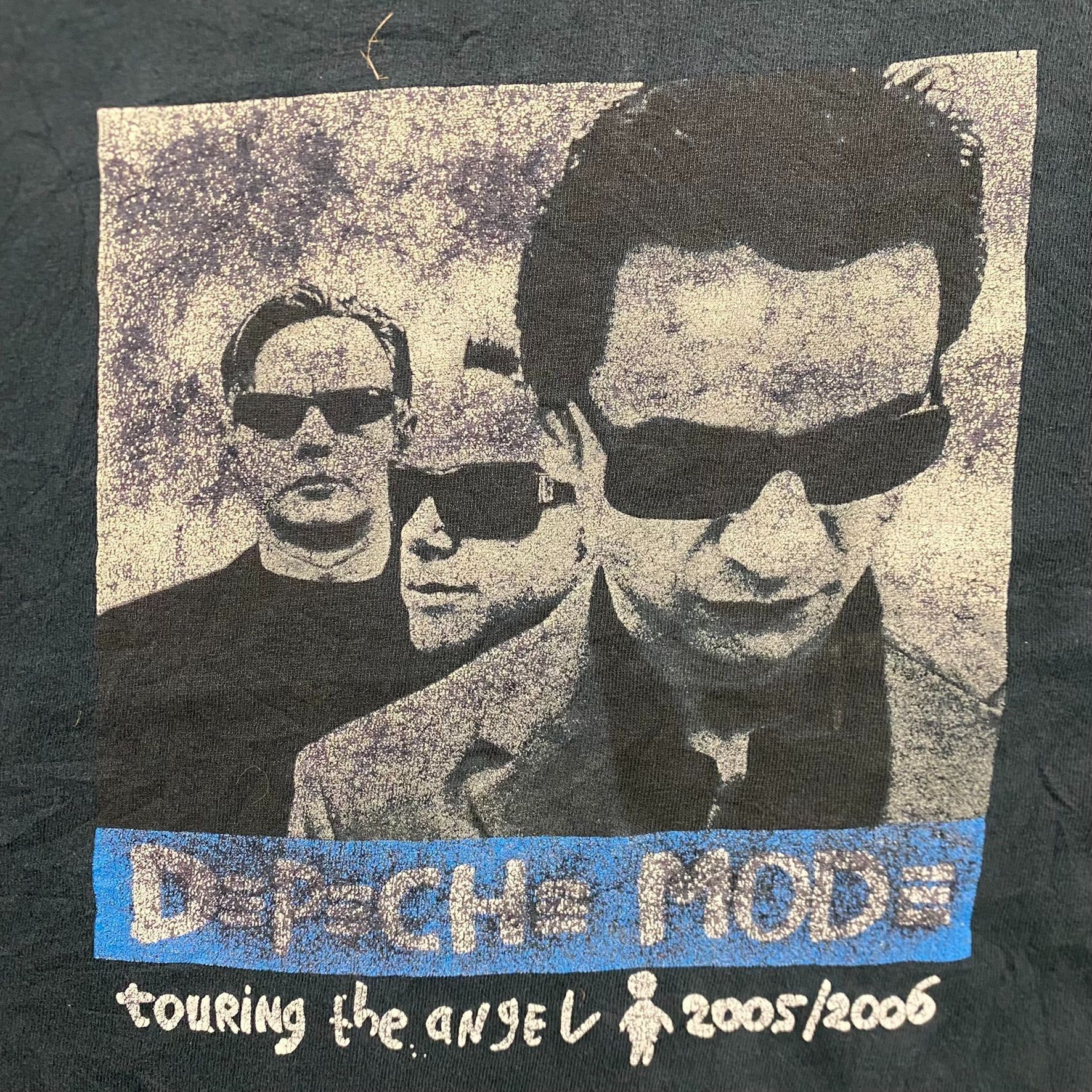 Band Tees Vintage Y2K Depeche Mode Tour Sun Faded Punk Rock Band Tee Size US L / EU 52-54 / 3 - 3 Thumbnail
