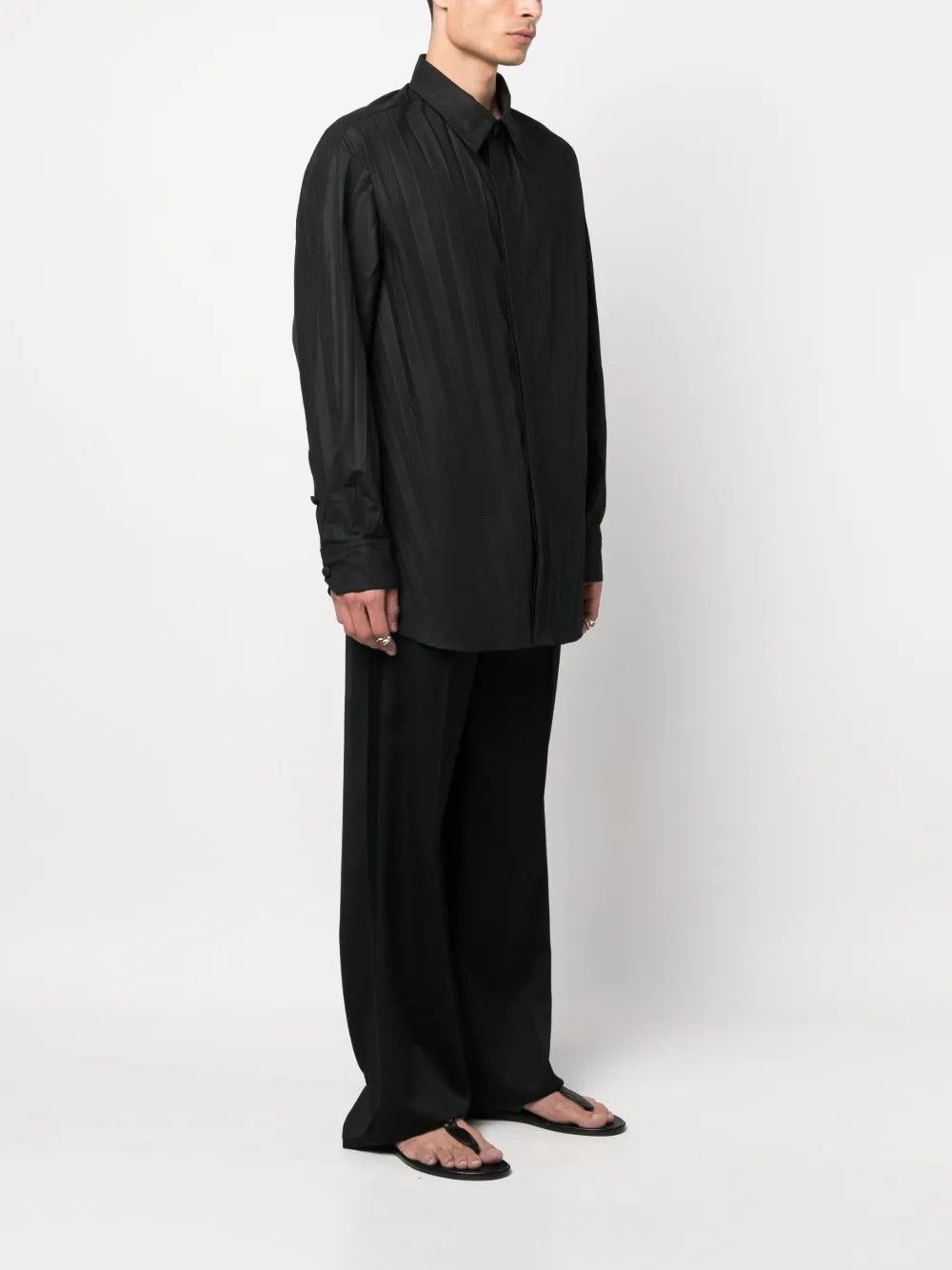 Valentino o1y0525 Solid Color Shirt in Black Size US L / EU 52-54 / 3 - 3 Thumbnail