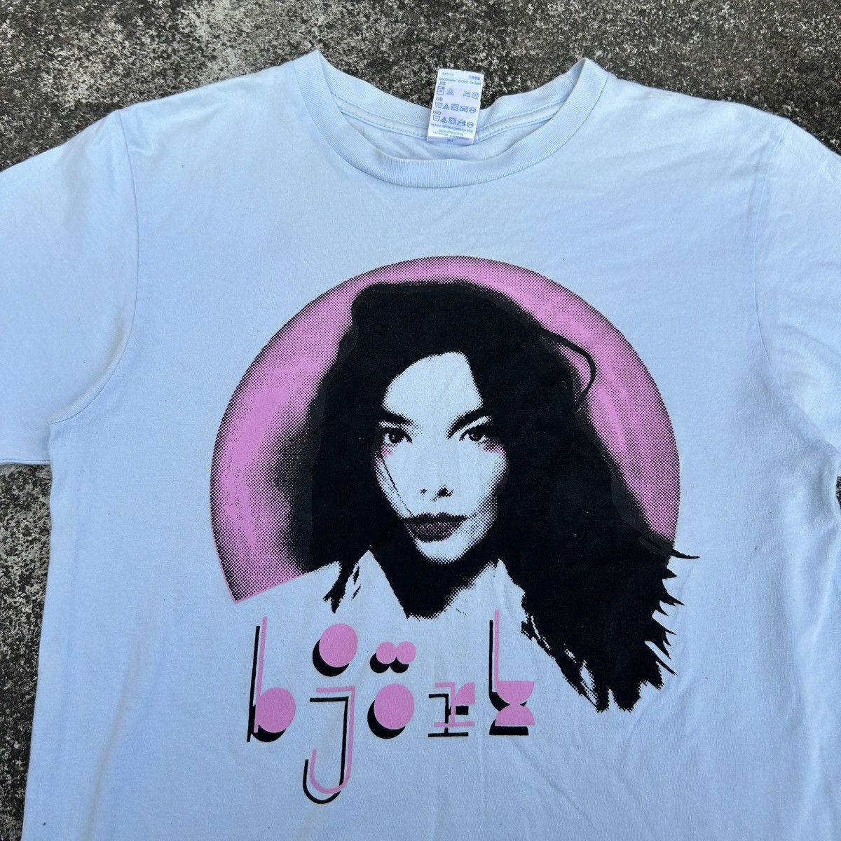 Rap Tees Bjork Post Blue T-shirt Size US S / EU 44-46 / 1 - 3 Thumbnail