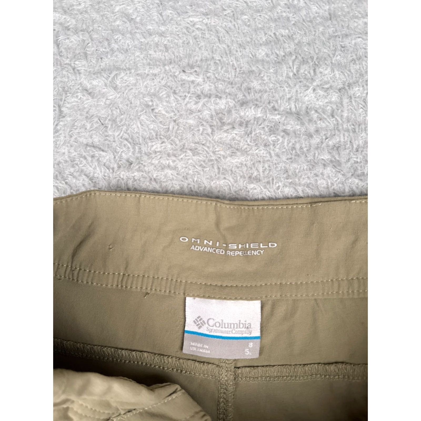 Vintage VINTAGE Columbia Women's Shorts Cargo 8 Beige Nylon Blend Activewear Hiking Casual Summer Size 30" / US 8 / IT 44 - 7 Thumbnail