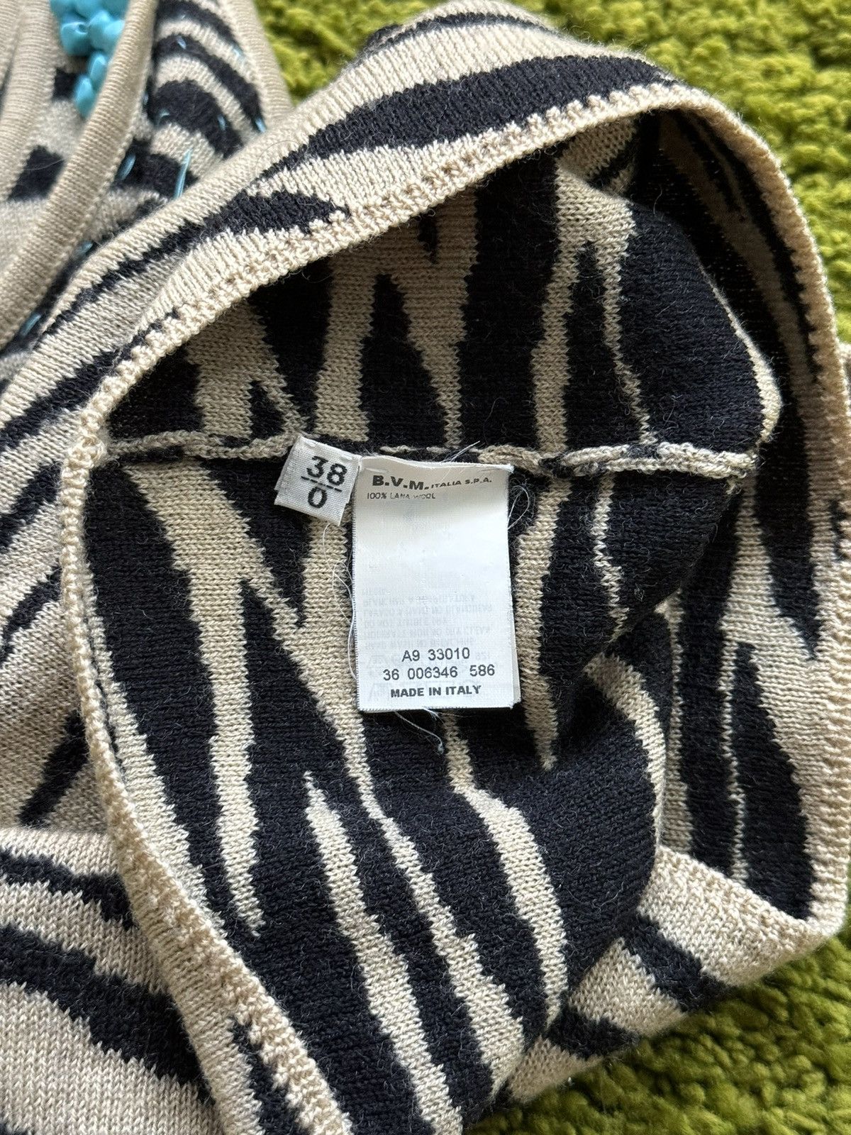 Designer × Versace Gianni Versace 90s archive vtg animal pattern wool tank top Size M / US 6-8 / IT 42-44 - 6 Thumbnail