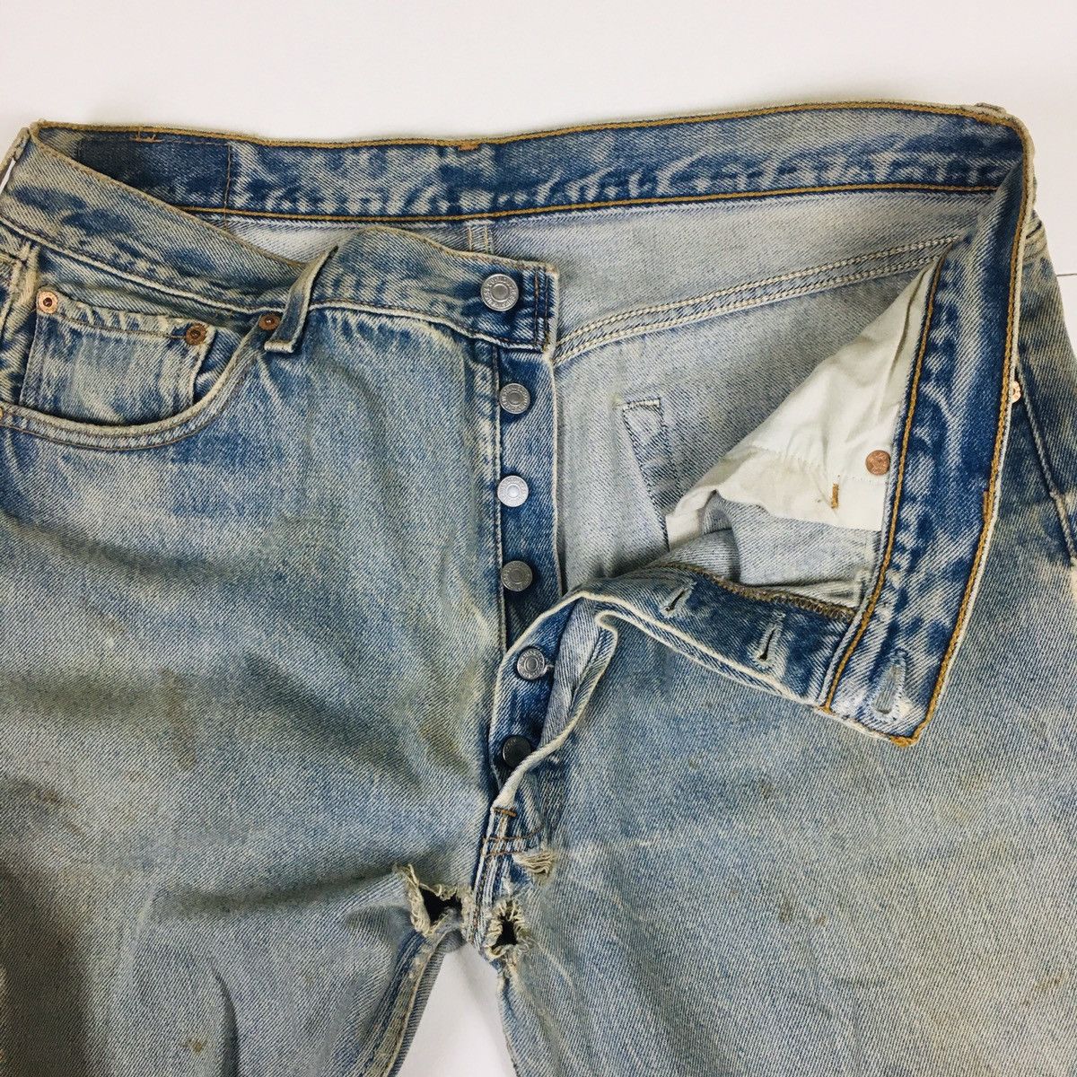 Levi's Vintage Clothing Vintage 90s Levi’s 501xx Distress Size US 38 / EU 54 - 11 Thumbnail