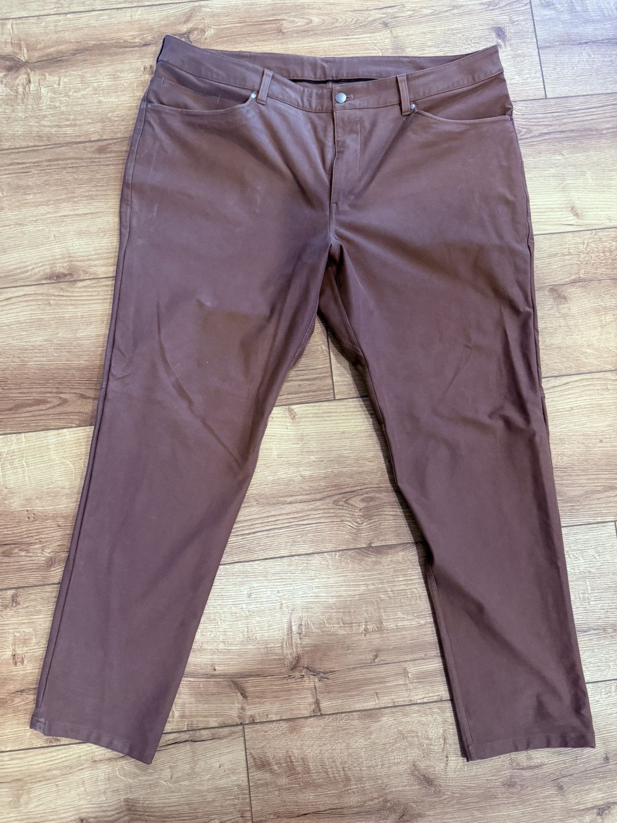 Lululemon Lululemon brown pants Size US 40 / EU 56 - 1 Thumbnail