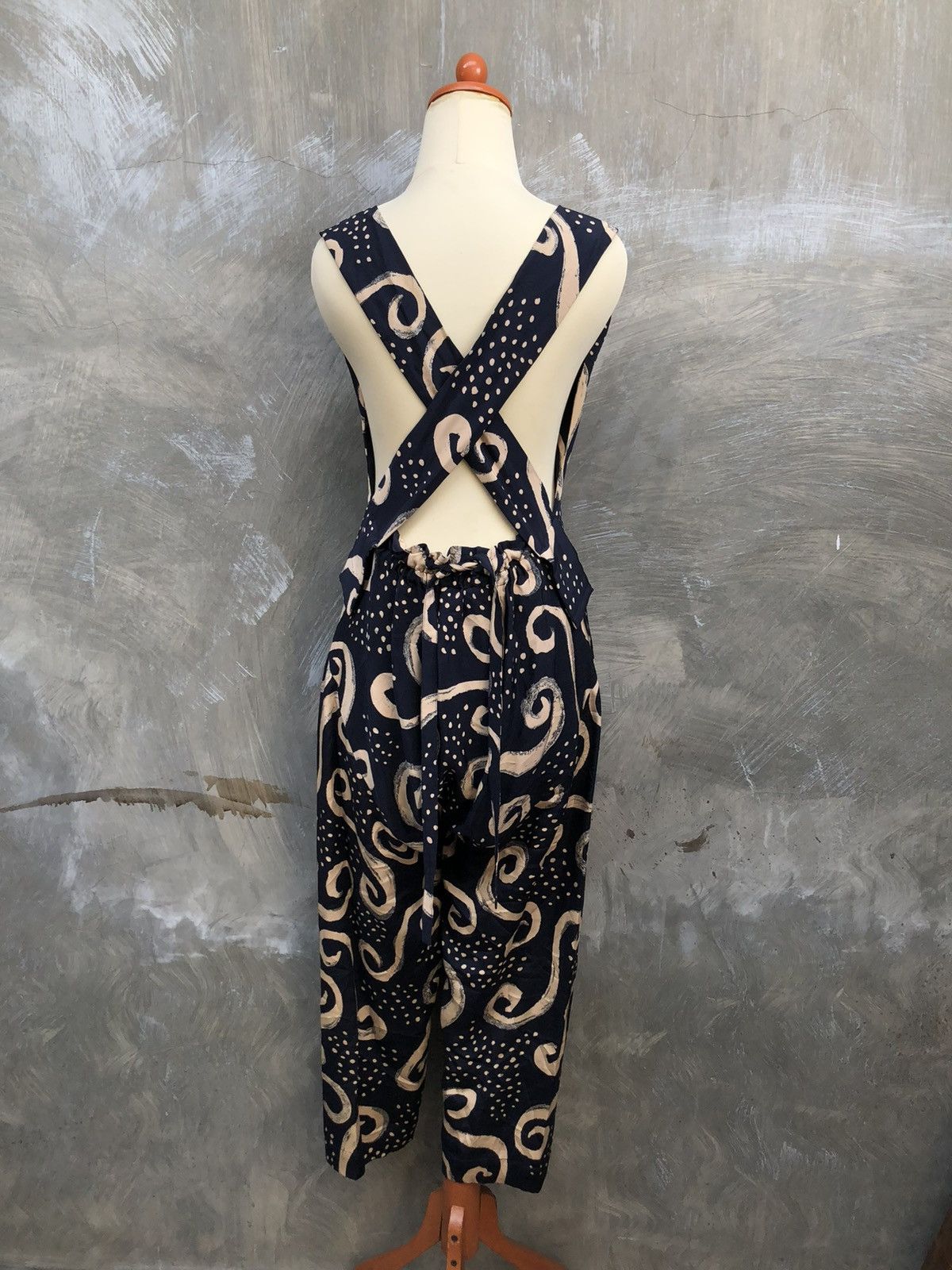Issey Miyake Issey Miyake Abstract Batik Swirl Pattern Jumpsuit Size M / US 6-8 / IT 42-44 - 4 Thumbnail