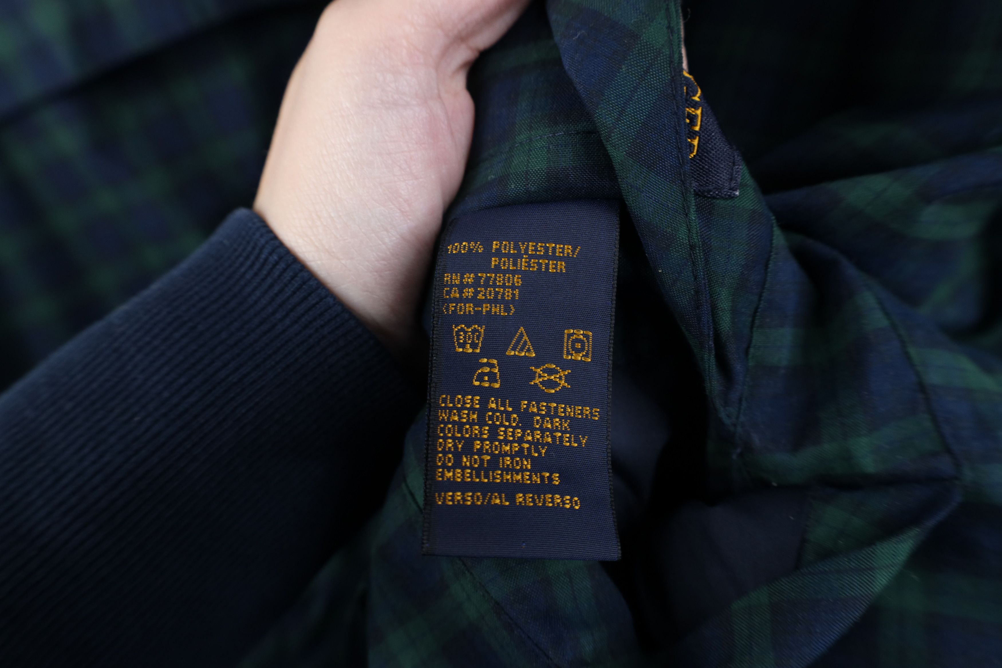 Tommy Hilfiger Vintage 90s Tommy Hilfiger Reversible Short Sleeve Jacket Size US XL / EU 56 / 4 - 5 Thumbnail