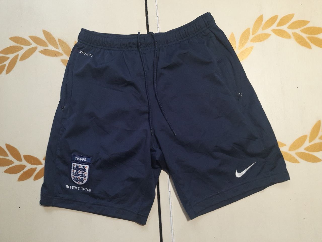Nike Nike Dri-Fit The FA England Referee Tutor Kit Size US L / EU 52-54 / 3 - 3 Thumbnail
