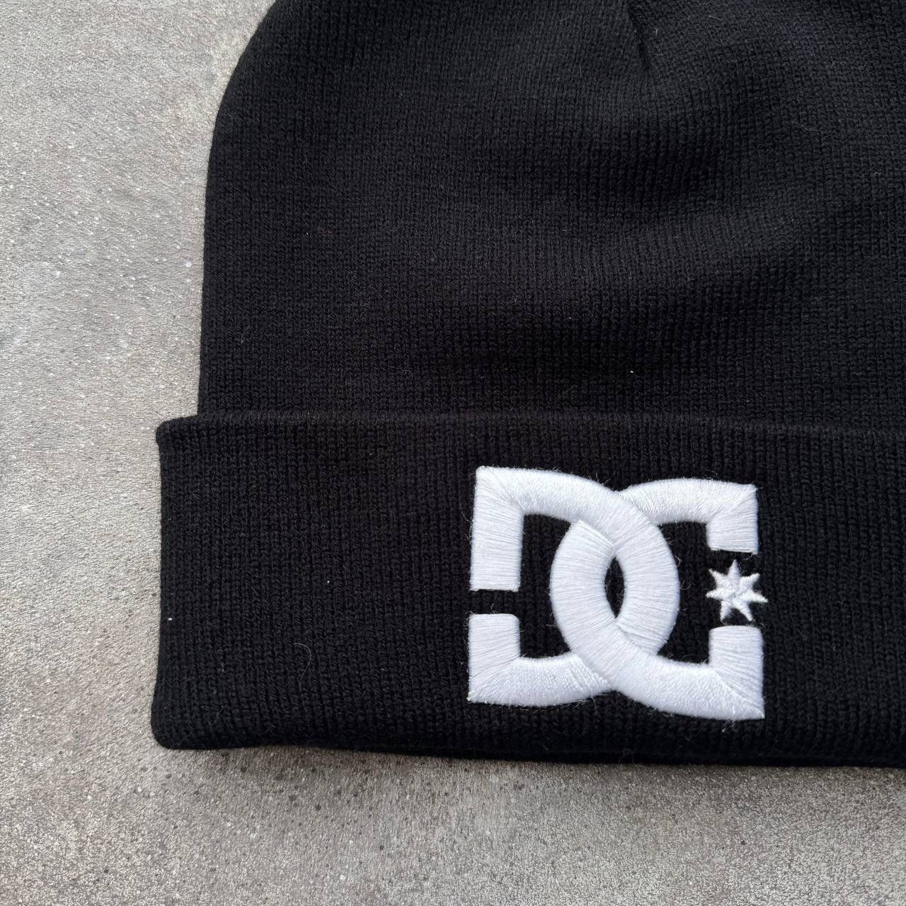 DC × Japanese Brand DC Shoes Vintage Y2K Skater Beanie Hat Size ONE SIZE - 3 Thumbnail