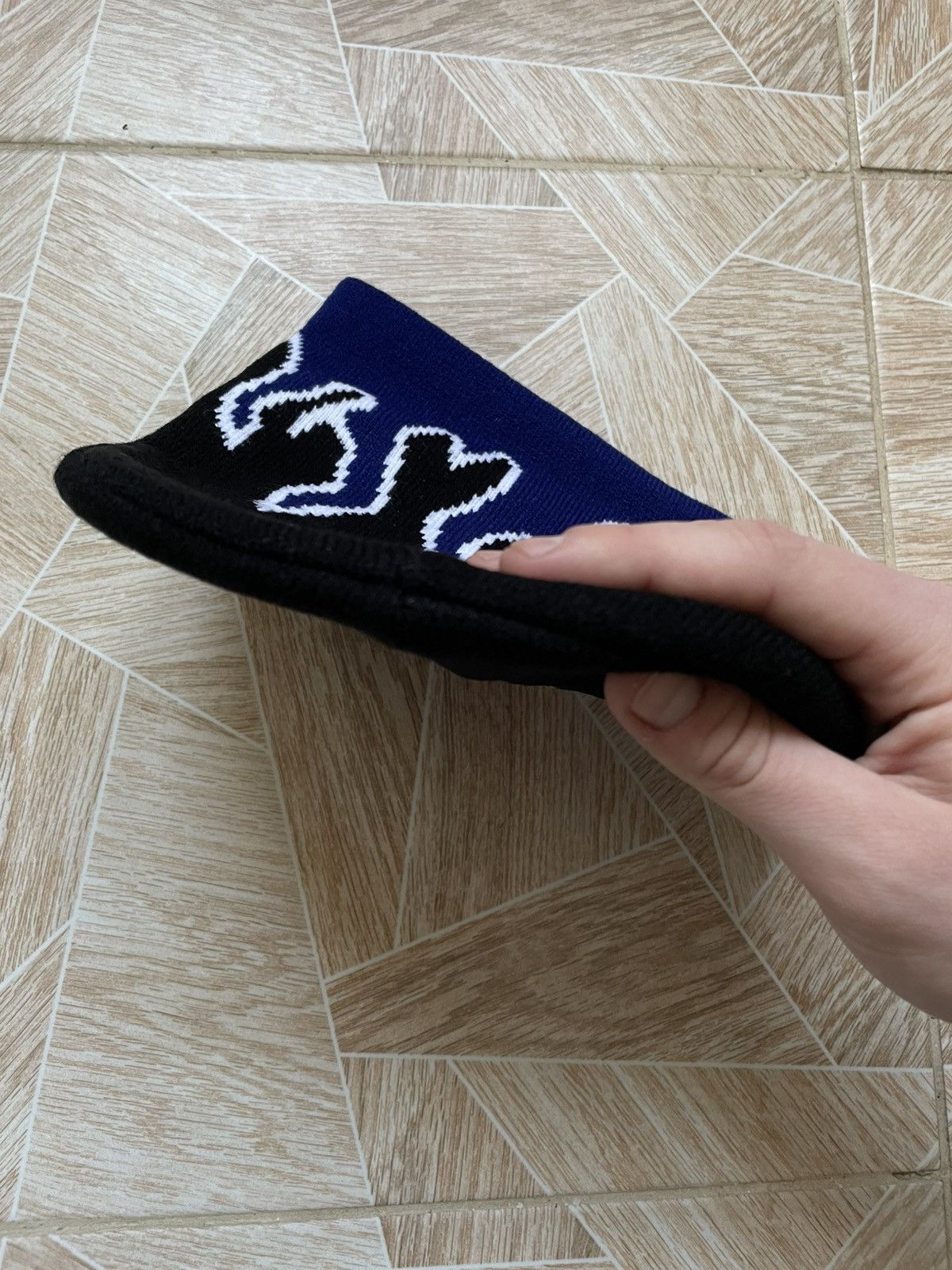 Japanese Brand × Vintage Y2K Rare Japanese Brand Blue Flame Logo Opium Beanie Hat Size ONE SIZE - 4 Thumbnail