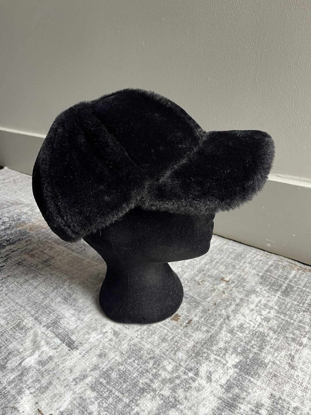 New Era New Era Faux Fur Hat (unisex) Size ONE SIZE - 8 Thumbnail