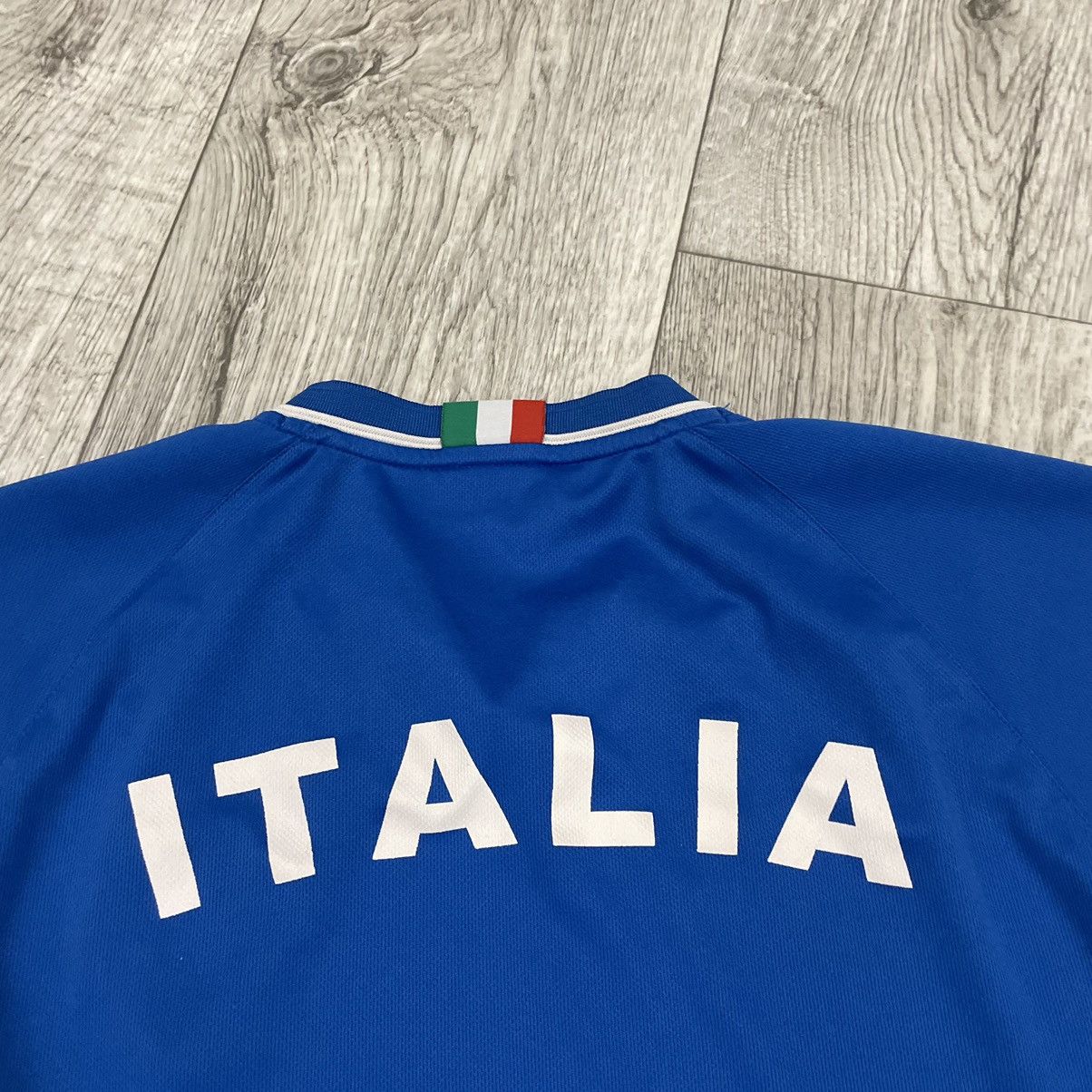 Vintage Italia shirt Y2K soccer blokecore tee Italy jersey Size US L / EU 52-54 / 3 - 4 Thumbnail