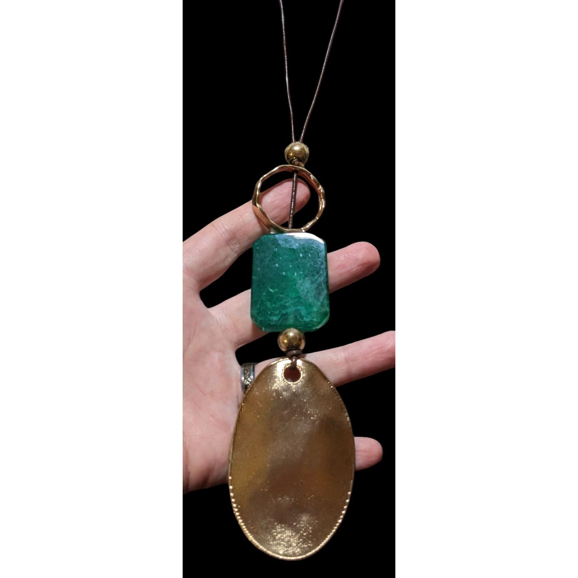 Other Vintage Bohemian Green And Gold Chunky Statement Necklace Size ONE SIZE - 3 Thumbnail