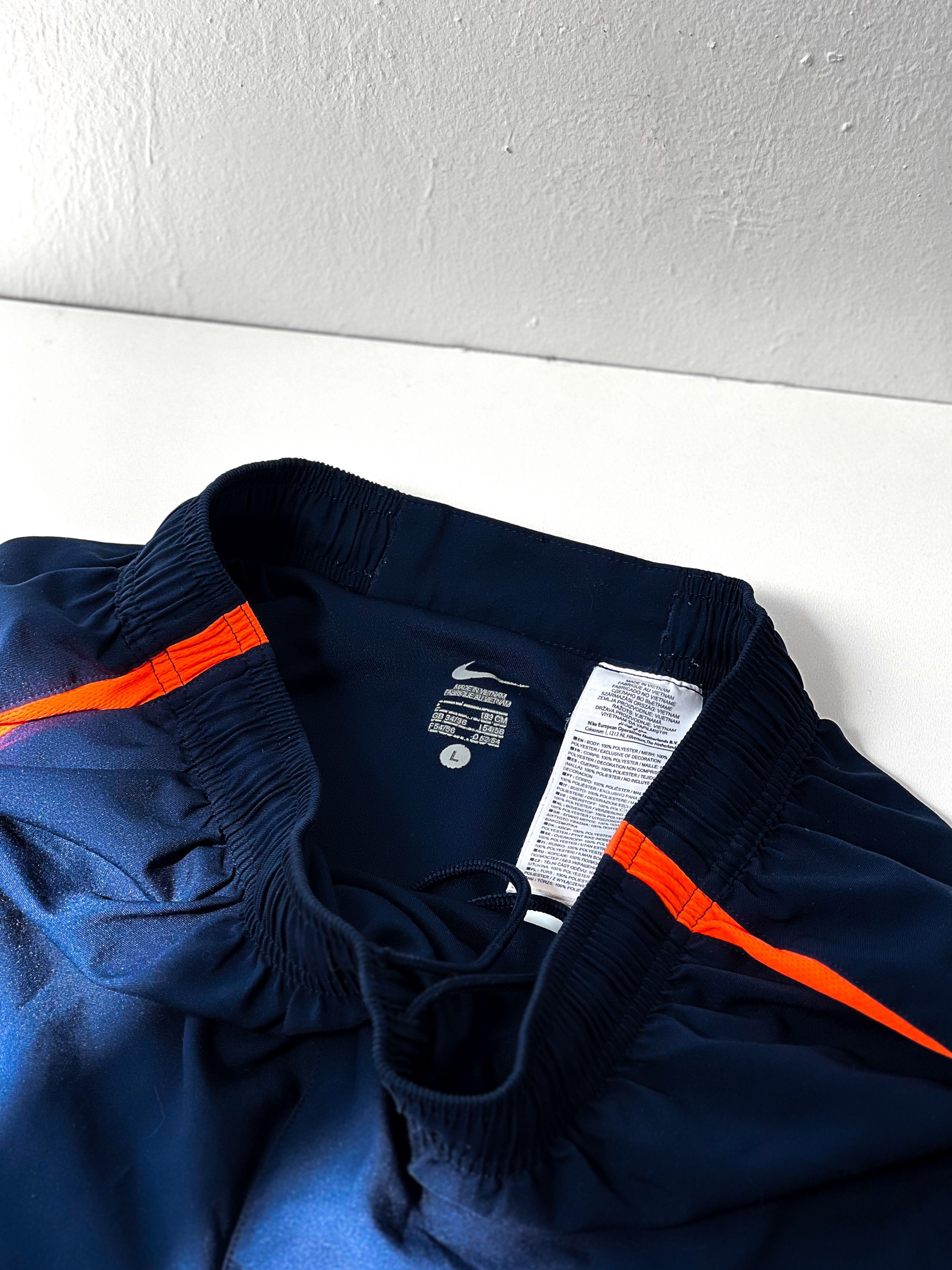 Nike Nike x Barcelona tr shorts Size US 34 / EU 50 - 5 Thumbnail
