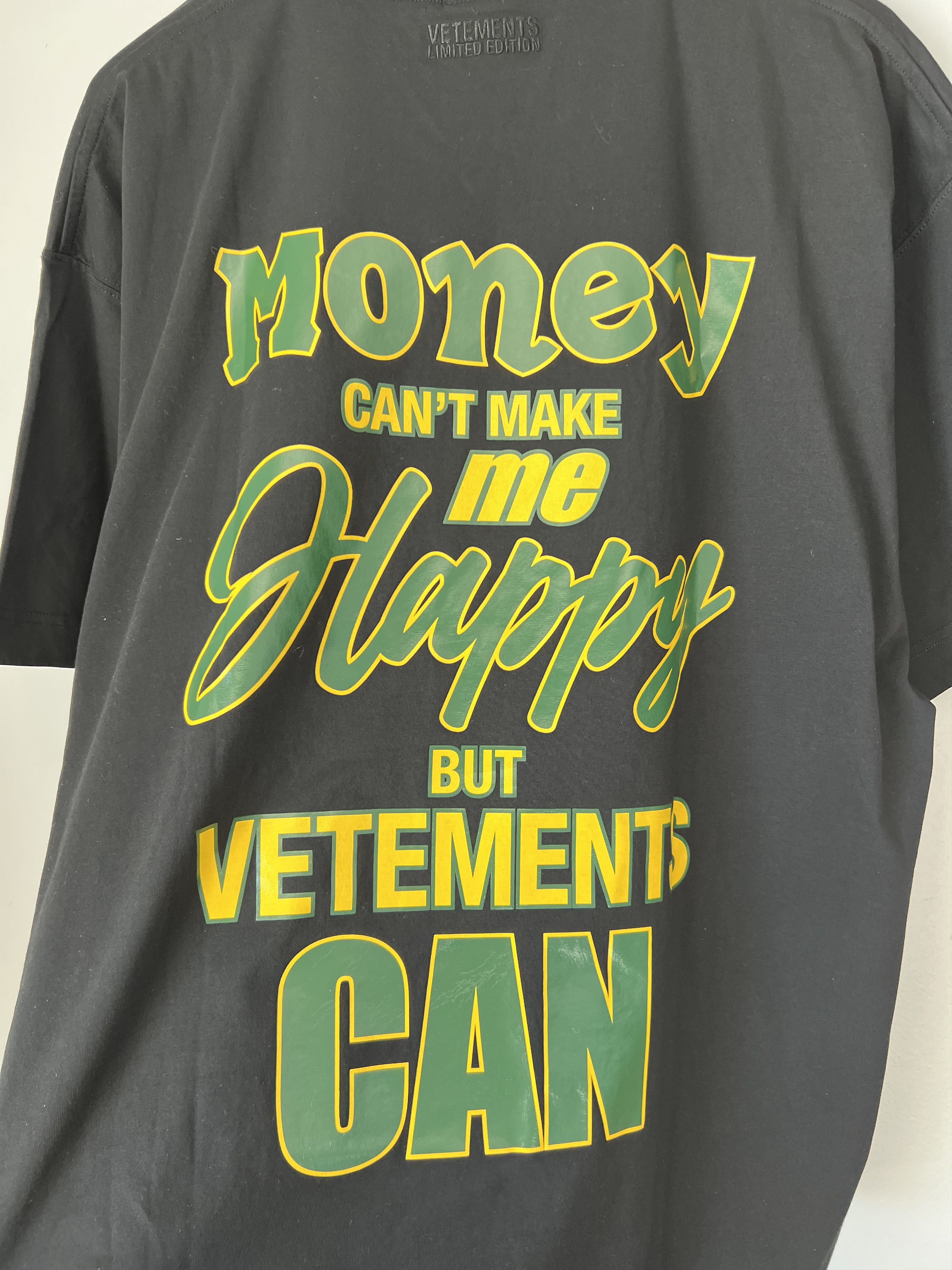 Vetements VETEMENTS Money Can't Make Me Happy Tee in Black Size US L / EU 52-54 / 3 - 6 Thumbnail