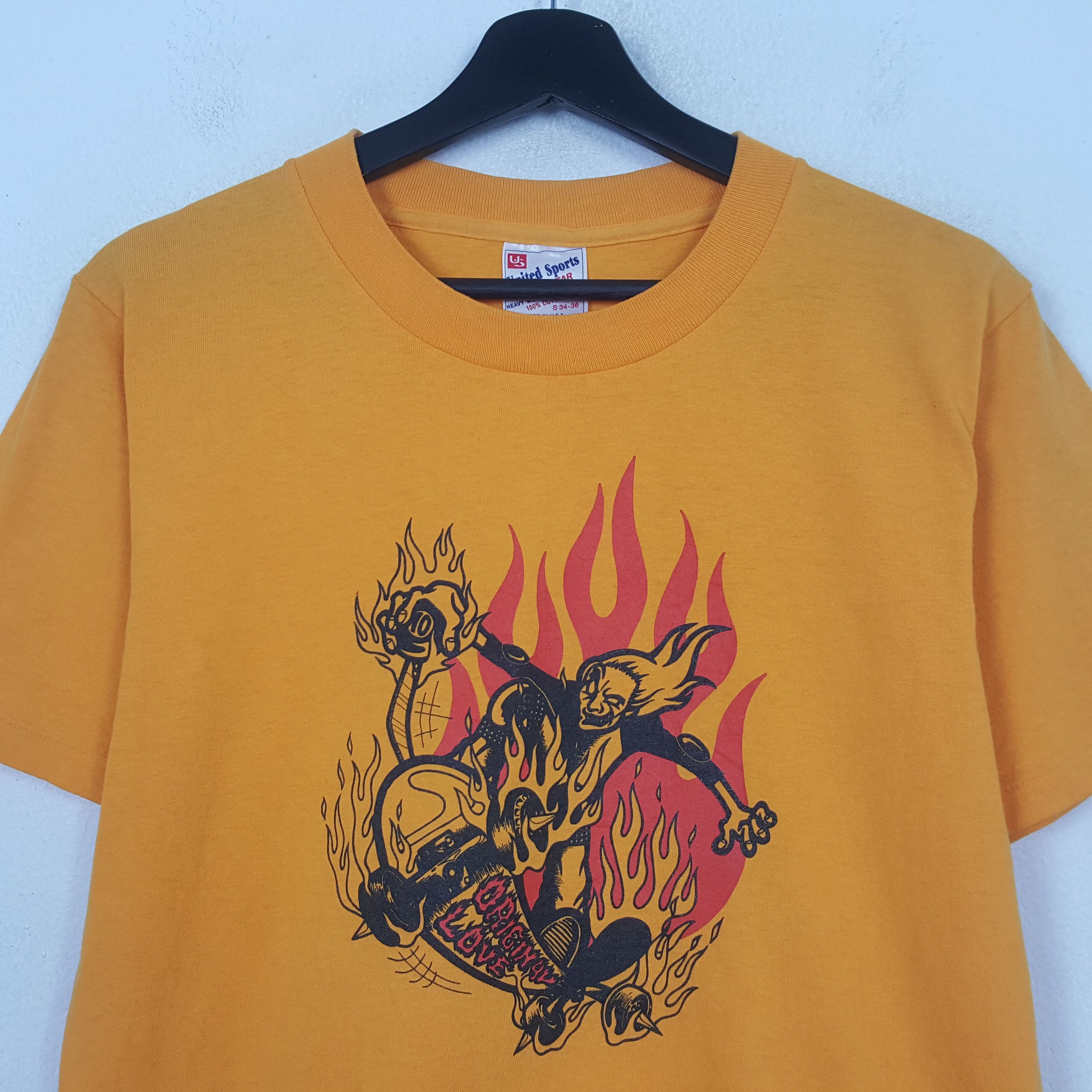 Vintage Skateboard Style Vintage Tshirt RR27 Size US S / EU 44-46 / 1 - 2 Thumbnail