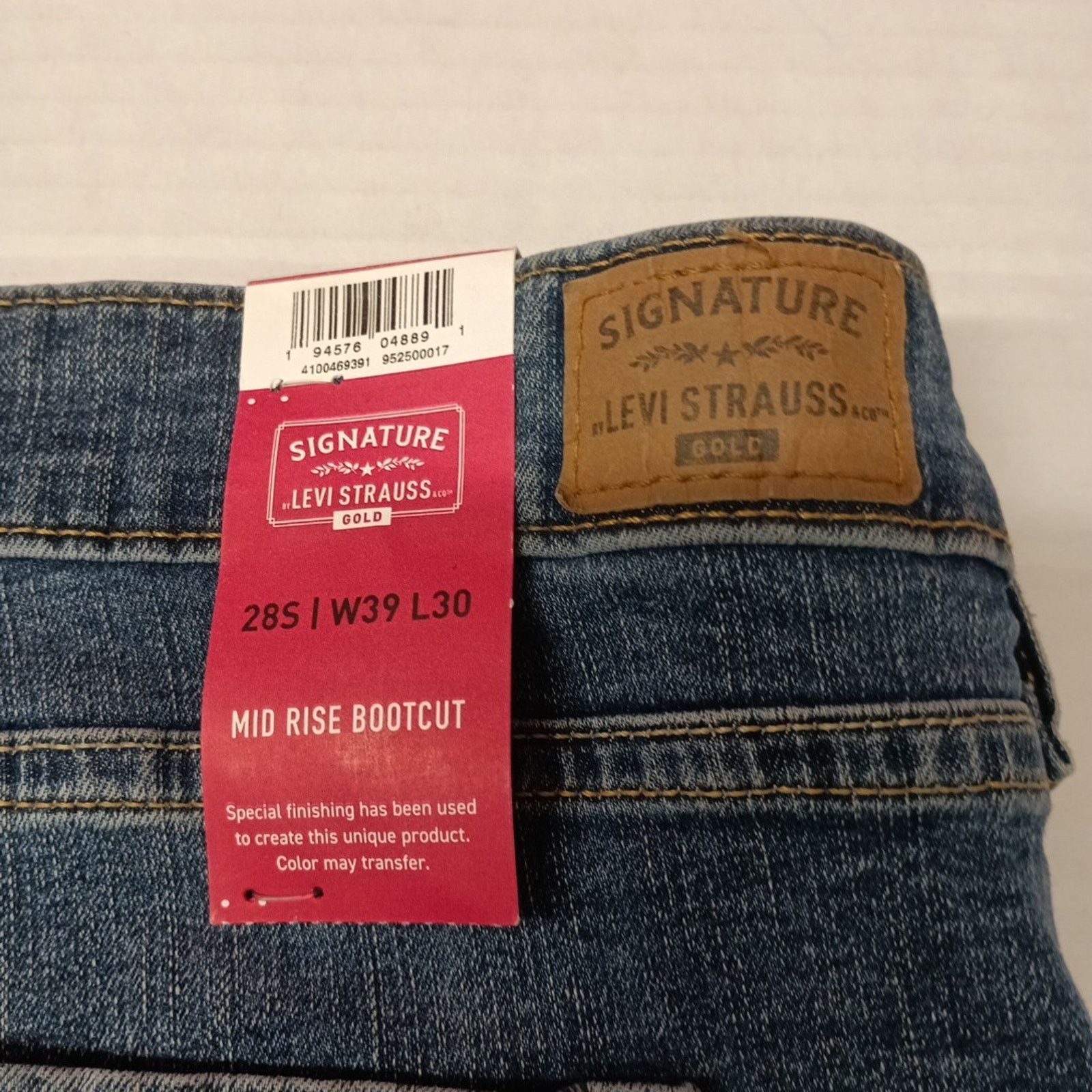 Levi's Levi’s Jeans Women's Blue Bootcut Mid Rise 28S W39 L30 Size 39" - 10 Thumbnail