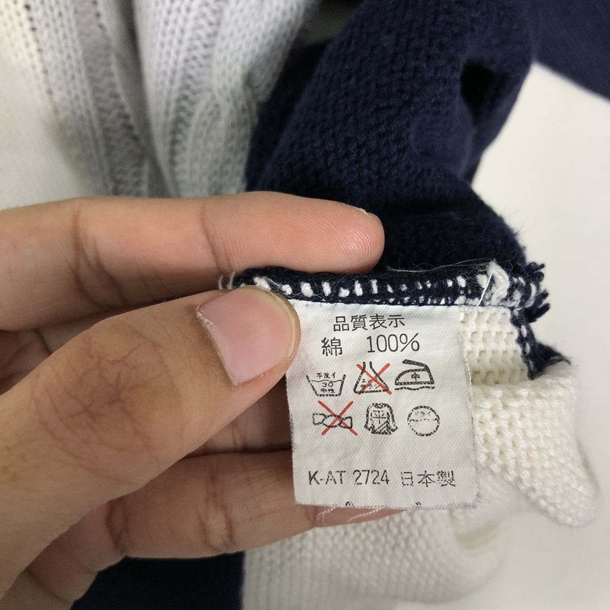 Japanese Brand 🔥90’s Vintage Knit Sweatshirt World Polo Striped Design Size US L / EU 52-54 / 3 - 10 Thumbnail