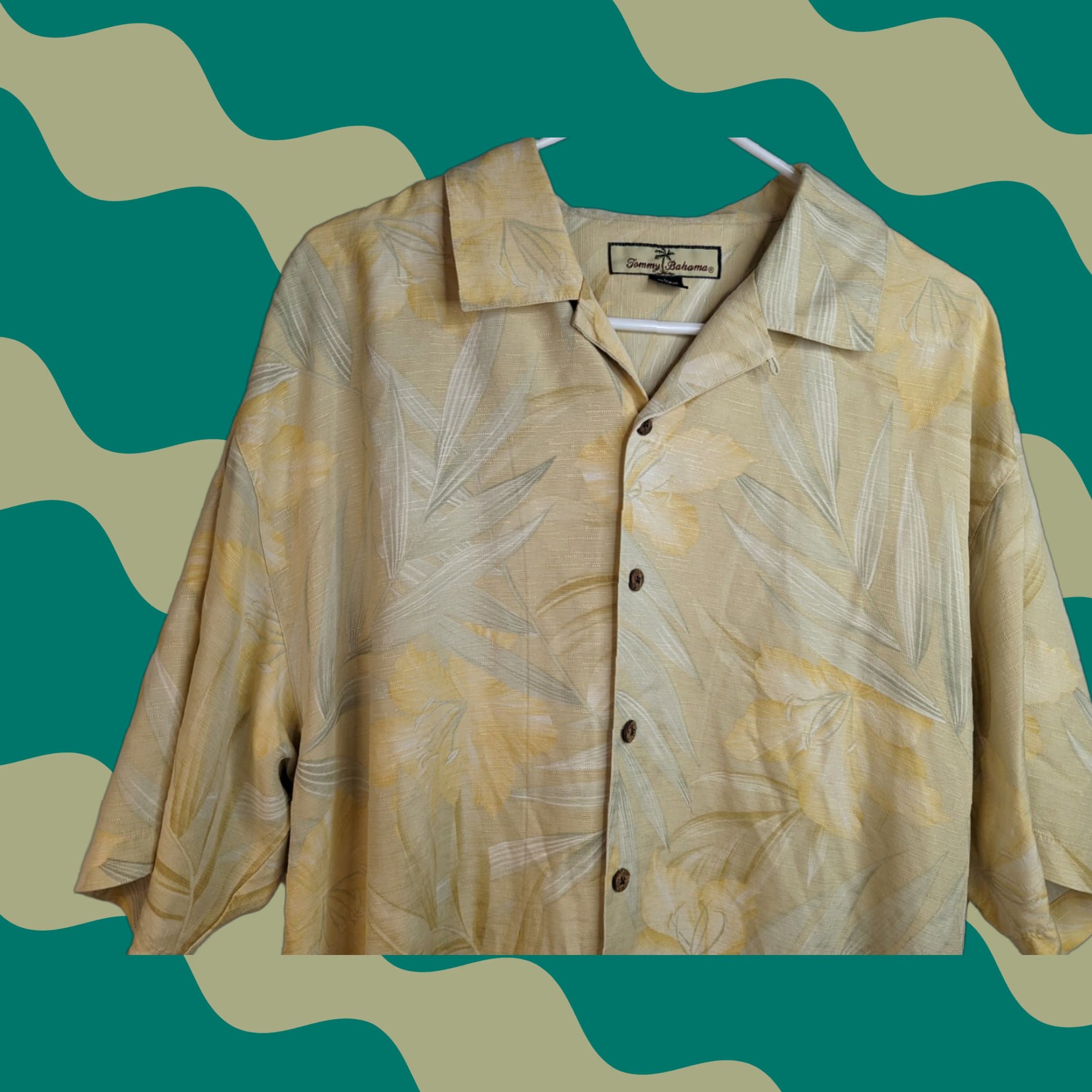 Tommy Bahama Tommy Bahama Shirt Mens Hawaiian Button-Up Short Sleeve Silk Yellow Floral Print L Regular Size Large Mens Size US L / EU 52-54 / 3 - 1 Thumbnail