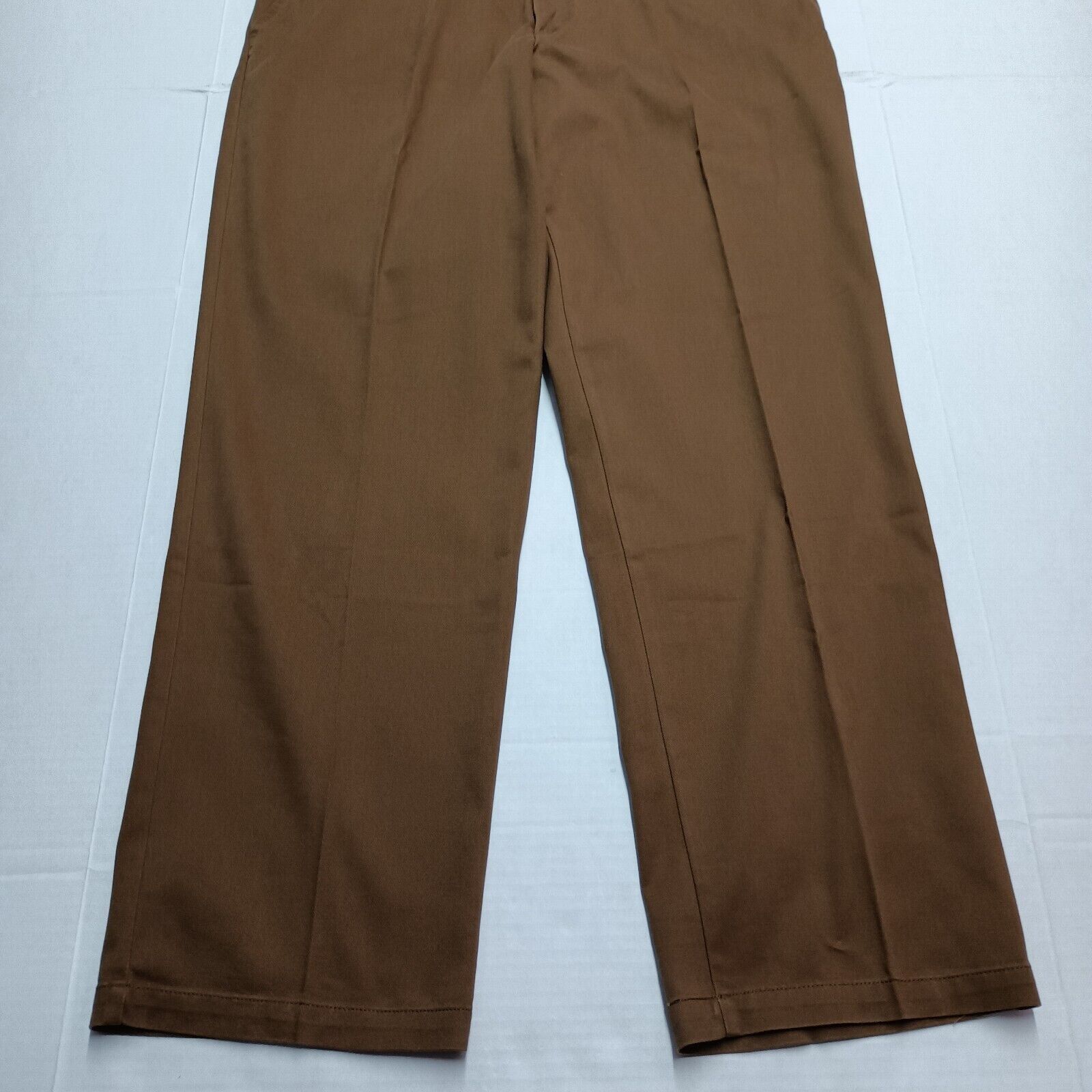 Dockers Dockers Khakis Men's 38x32 Brown Straight Fit No Wrinkles Size US 38 / EU 54 - 3 Thumbnail