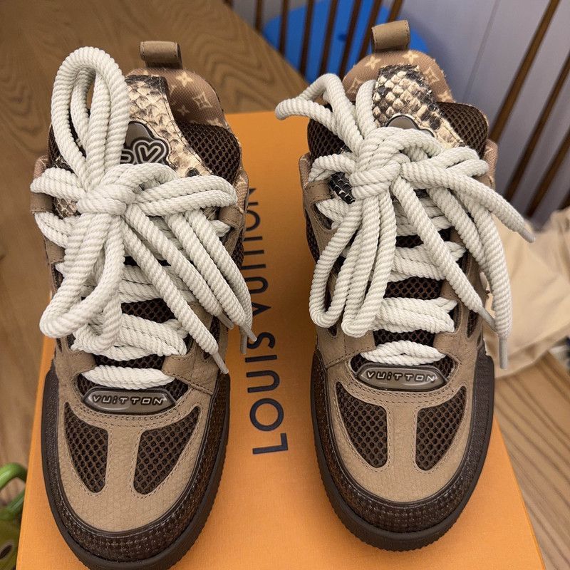 Louis Vuitton Louis Vuitton Fashion Low-top Sneakers for Men -2508 Size US 7.5 / EU 40-41 - 2 Thumbnail