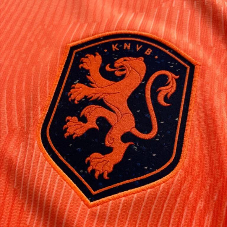Nike NEW Netherlands 2023 Nike home football jersey size M Size US M / EU 48-50 / 2 - 3 Thumbnail