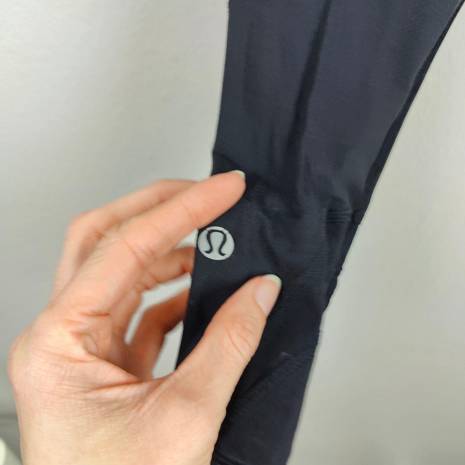 Lululemon Lululemon Crop Leggings Womens 2 Running Lightweight Size 26" / US 2 / IT 38 - 5 Thumbnail
