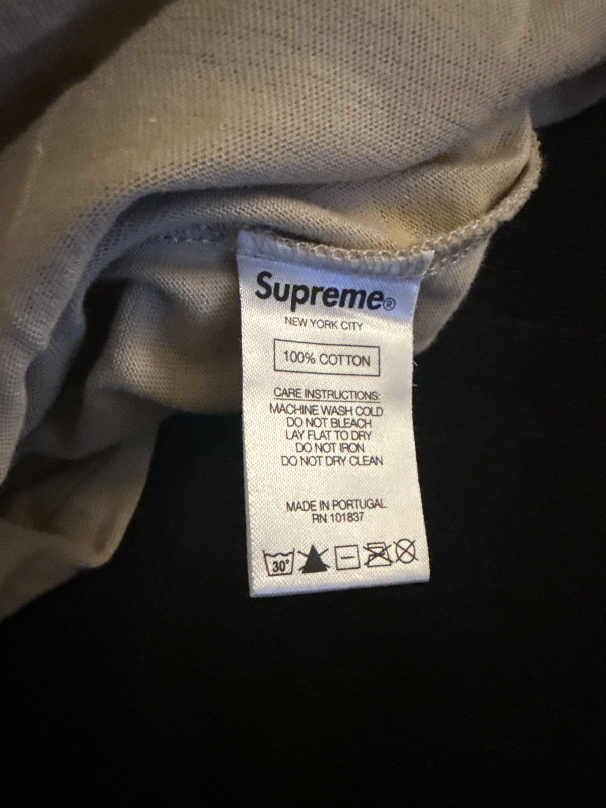 Supreme Supreme Old English Rhinestone Tee Sz M Size US M / EU 48-50 / 2 - 4 Thumbnail
