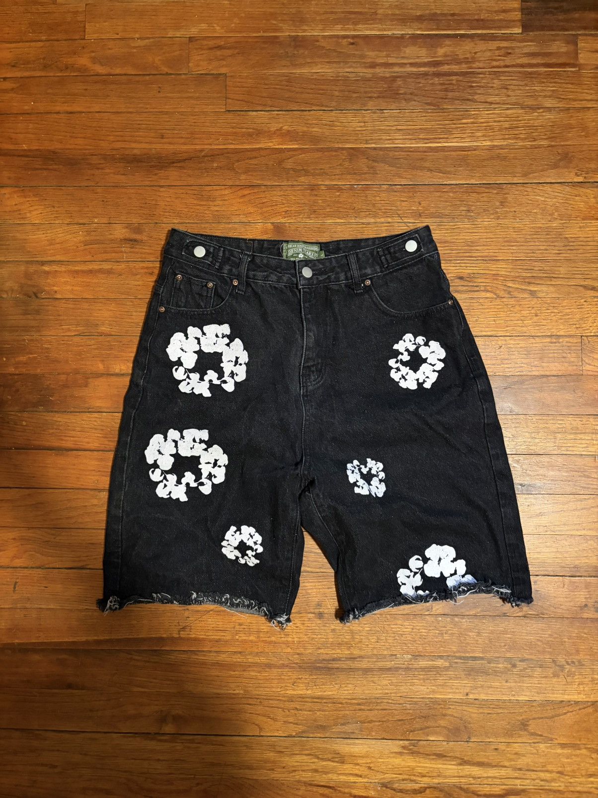 Other Denim Tears Shorts Size US 30 / EU 46 - 1 Thumbnail