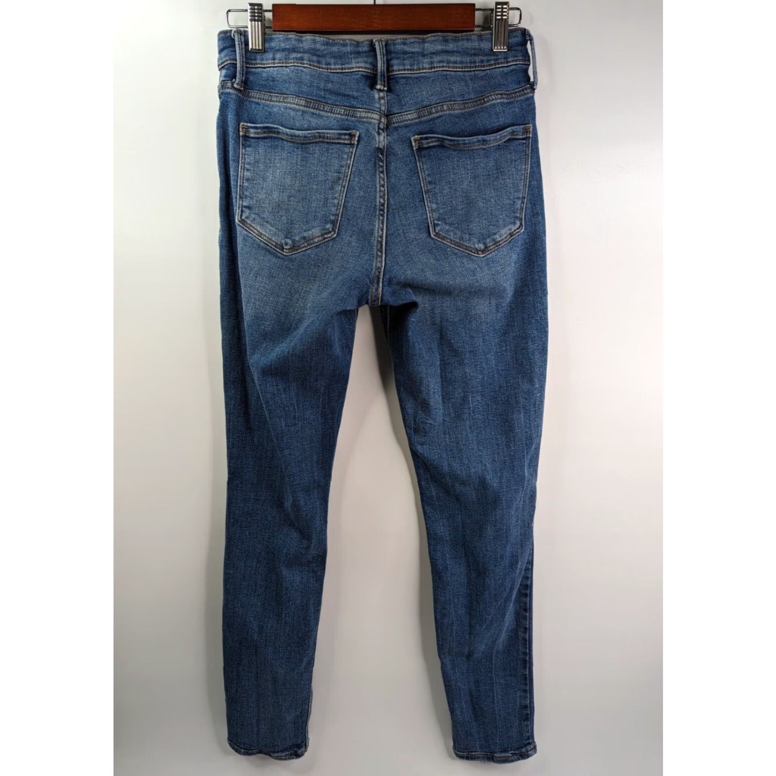 Old Navy Old Navy Jeans Womens Size 10 Denim Mid Rise Skinny Blue 28 in Inseam 28.5 in 28 in Waist Rocker? Size 28" / US 6 / IT 42 - 5 Thumbnail