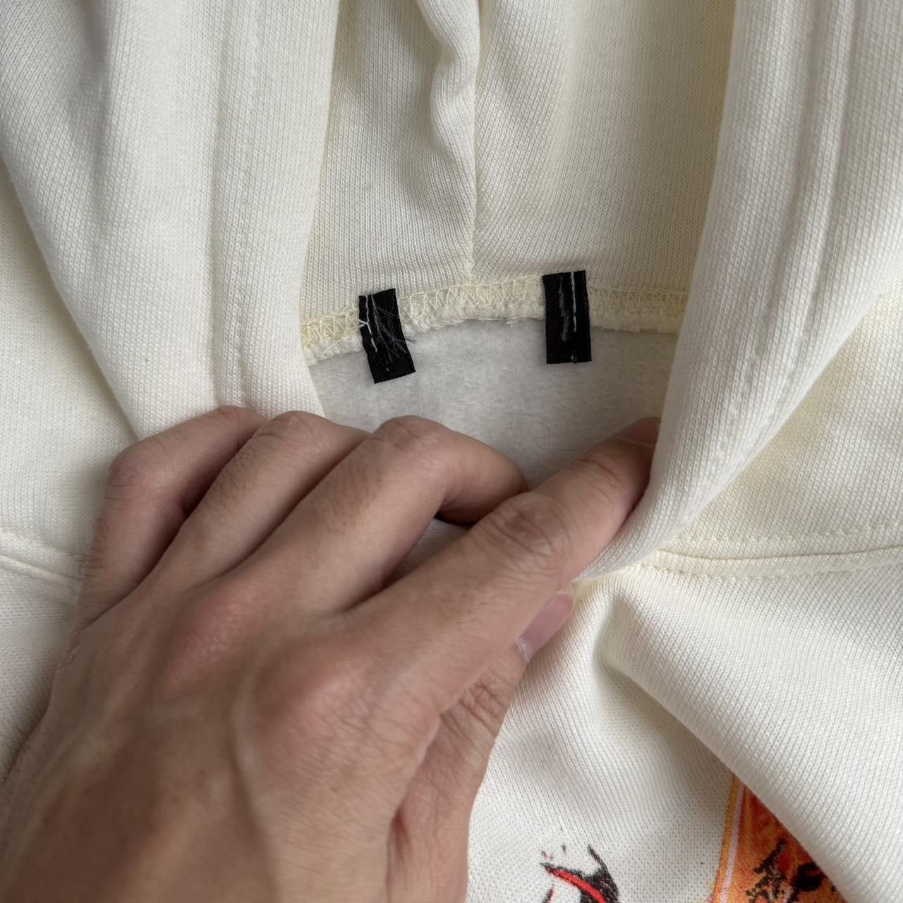 Other Pegasus Phantom Exclusive Graphics White Hoodie Size US XL / EU 56 / 4 - 7 Thumbnail