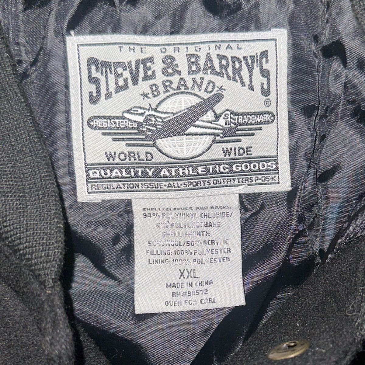 Steve And Barrys Steve and Barry’s Dragon Logo Varsity Jacket Size US XXL / EU 58 / 5 - 3 Thumbnail