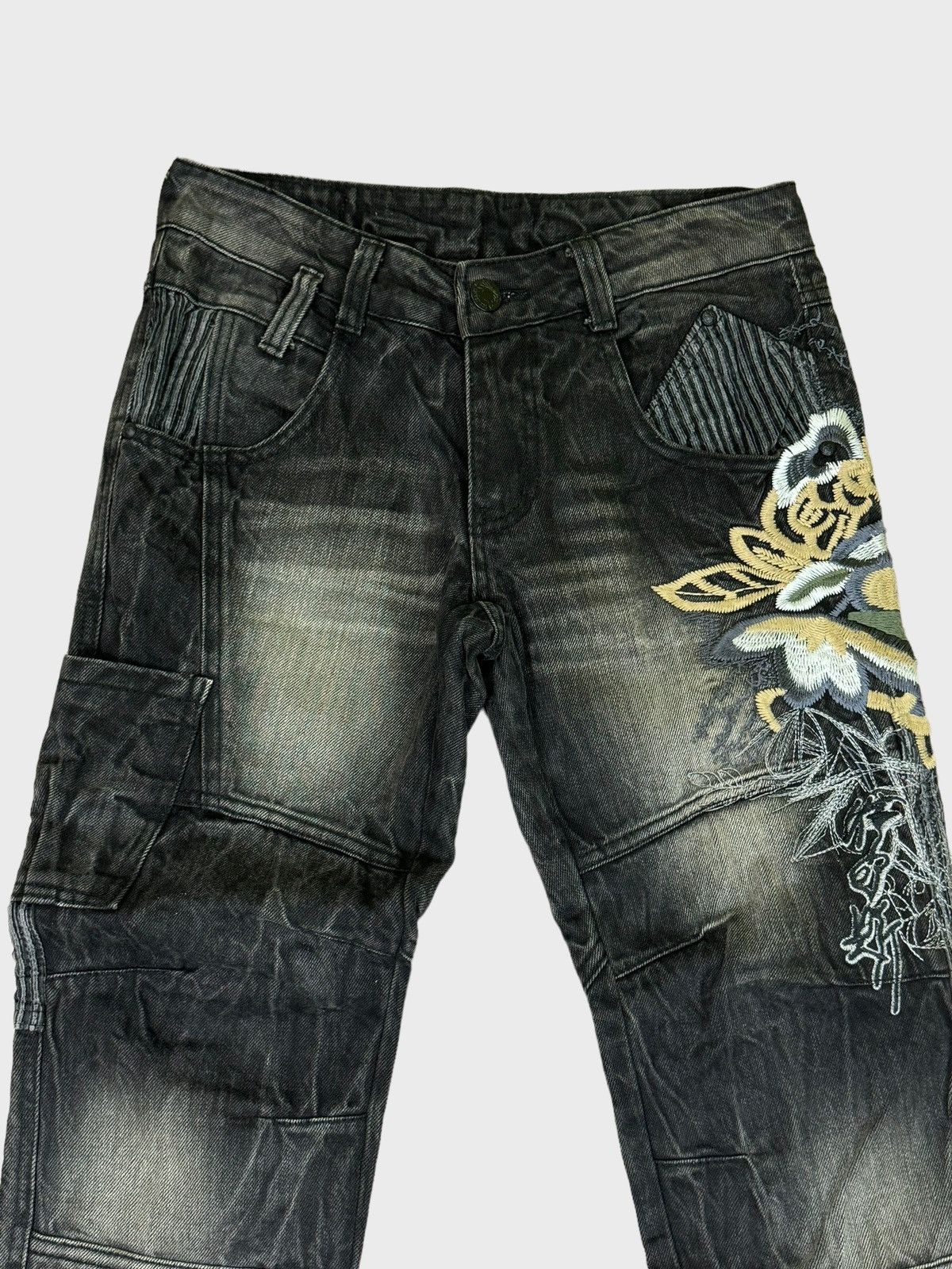 If Six Was Nine i2N Jeans Floral Motive Embroidered Acid Wash Denim Size US 28 / EU 44 - 3 Thumbnail