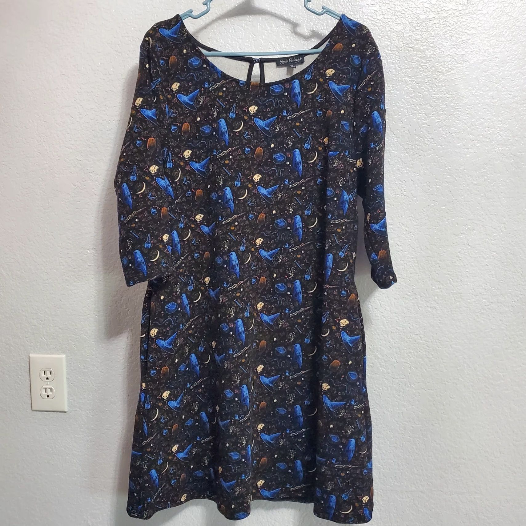 Etro VINTAGE Smak Parlour Dress Women 1X Black Shift Witchy Things Cosmic Retro Pockets Size XL / US 12-14 / IT 48-50 - 2 Thumbnail