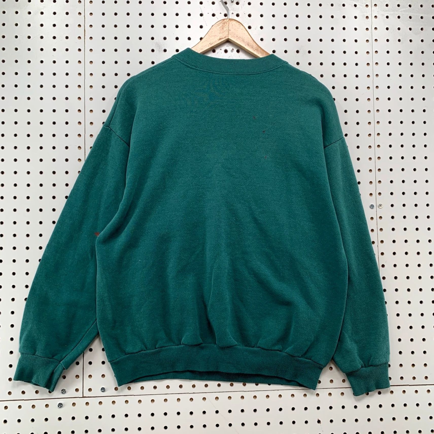 Vintage VINTAGE Wolf Nature Sweatshirt Mens Large Green Timberwolf American Outdoor USA Size US L / EU 52-54 / 3 - 3 Thumbnail