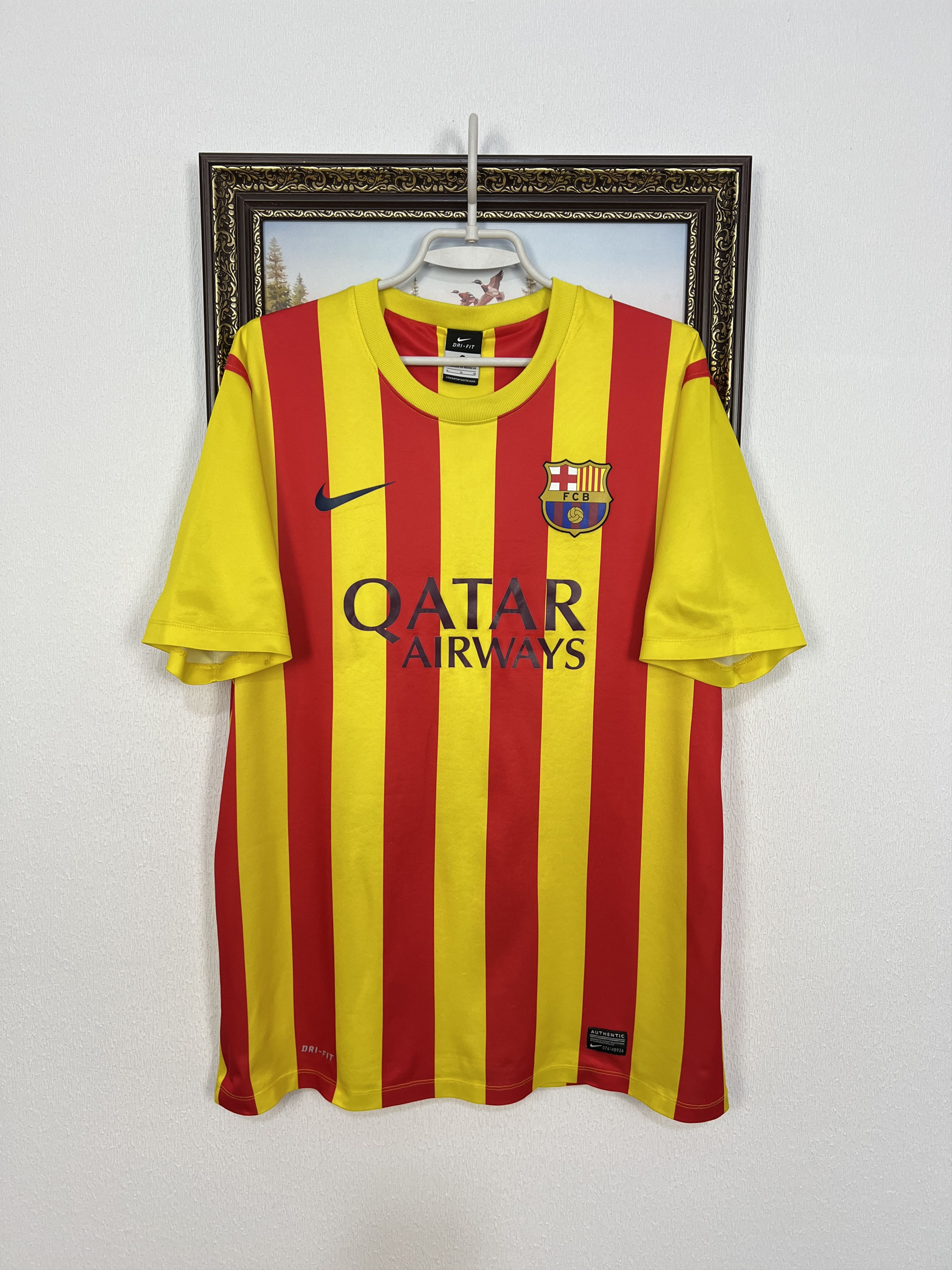 Nike Barcelona Away football shirt 2013 Soccer Nike Jersey Mens Size US L / EU 52-54 / 3 - 1 Thumbnail