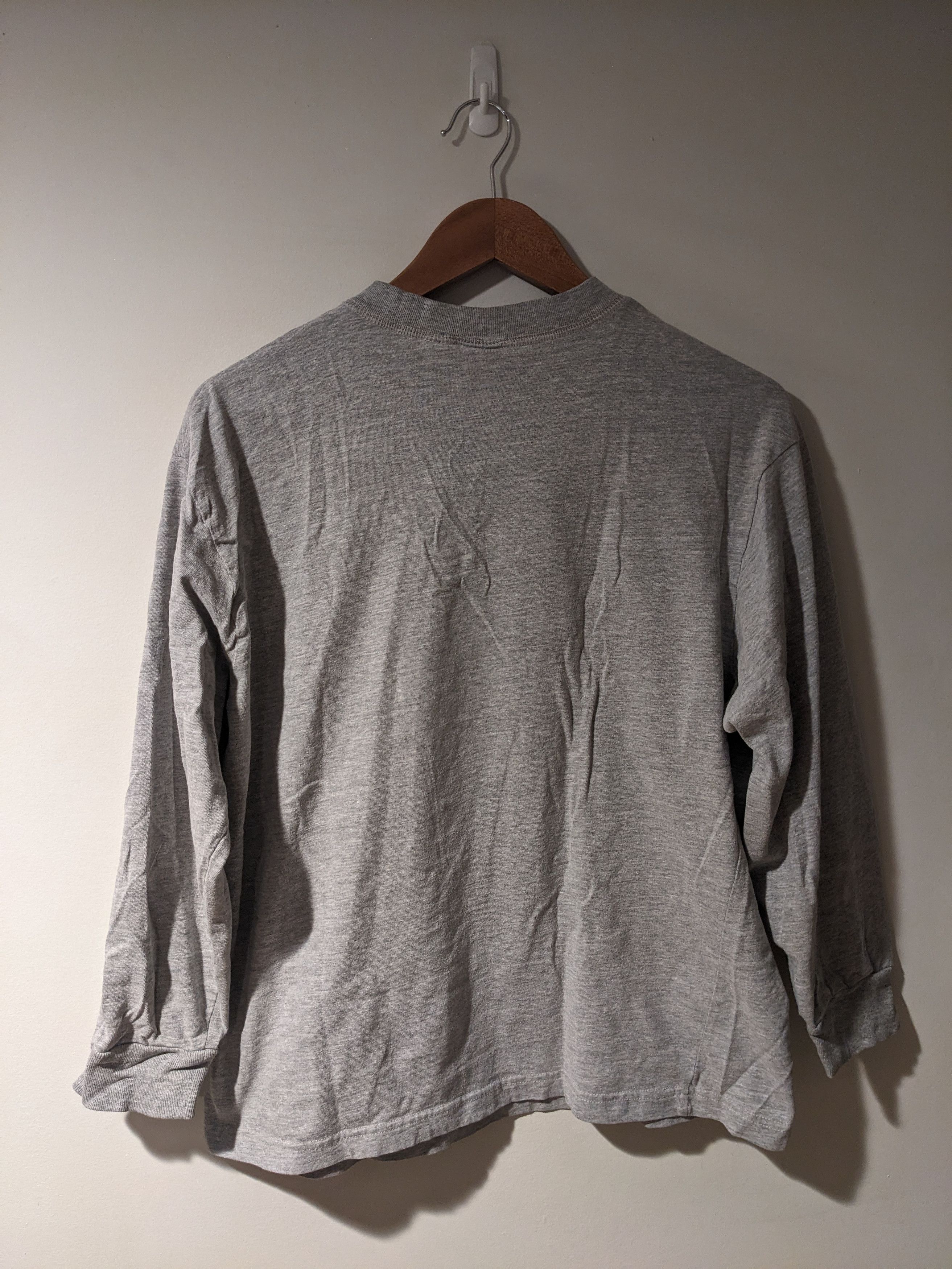 Disney × Vintage Vintage 90s Winnie the Pooh Henley Long-Sleeve T-Shirt Size US M / EU 48-50 / 2 - 8 Thumbnail