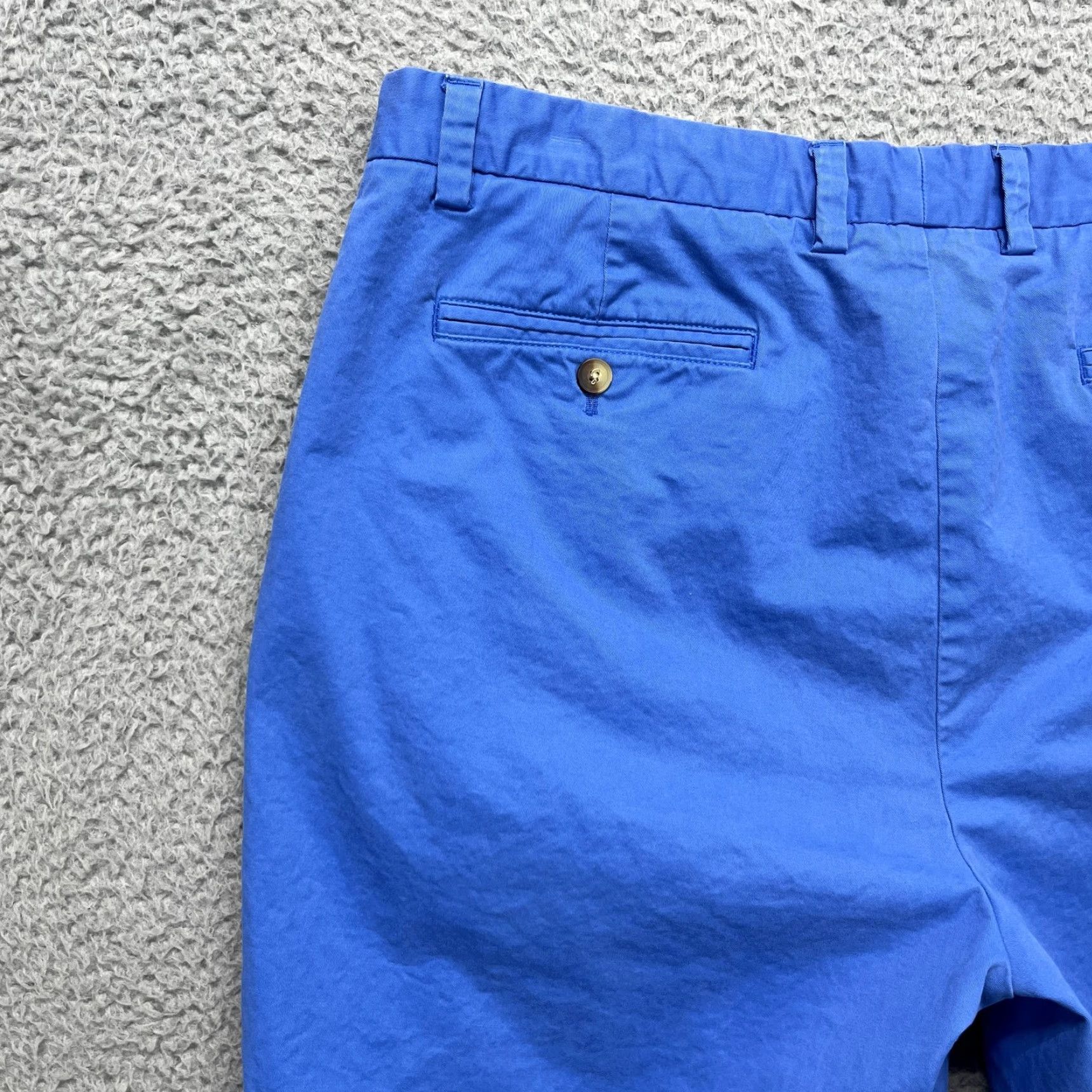 Vineyard Vines VINTAGE? No. Vineyard Vines Breaker Shorts Mens 40 Blue Stretch Chino Golf Casual Summer Mens Size US 40 / EU 56 - 5 Thumbnail