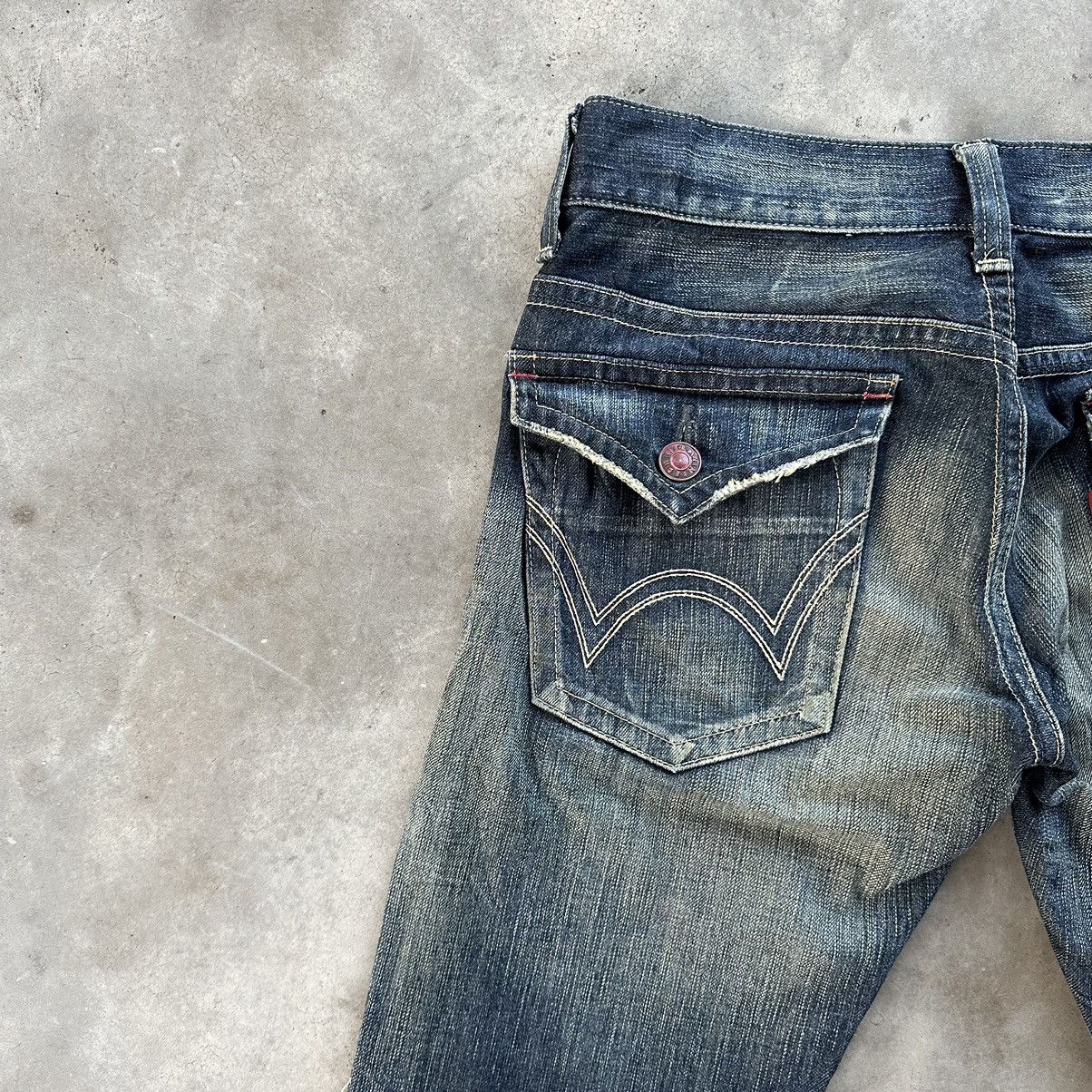 Japanese Brand Vintage Edwin Distressed Rusty Jean Flare Faded Denim Pant Size US 32 / EU 48 - 13 Thumbnail