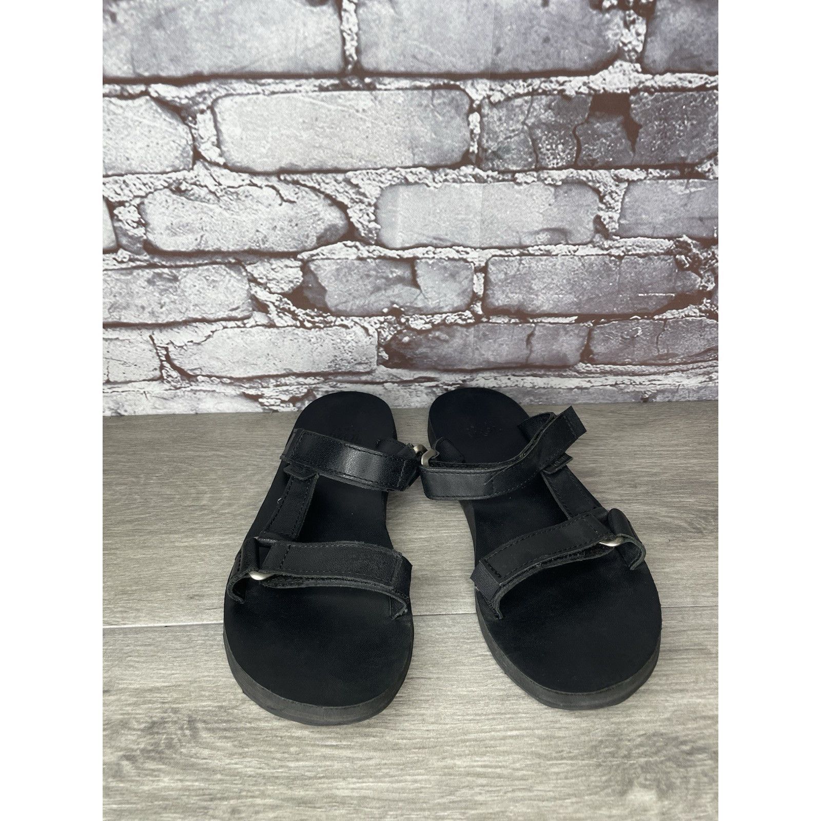Teva Teva Black Leather Universal Straps Hiking Sandals Women’s S Size US 9 / IT 39 - 13 Thumbnail