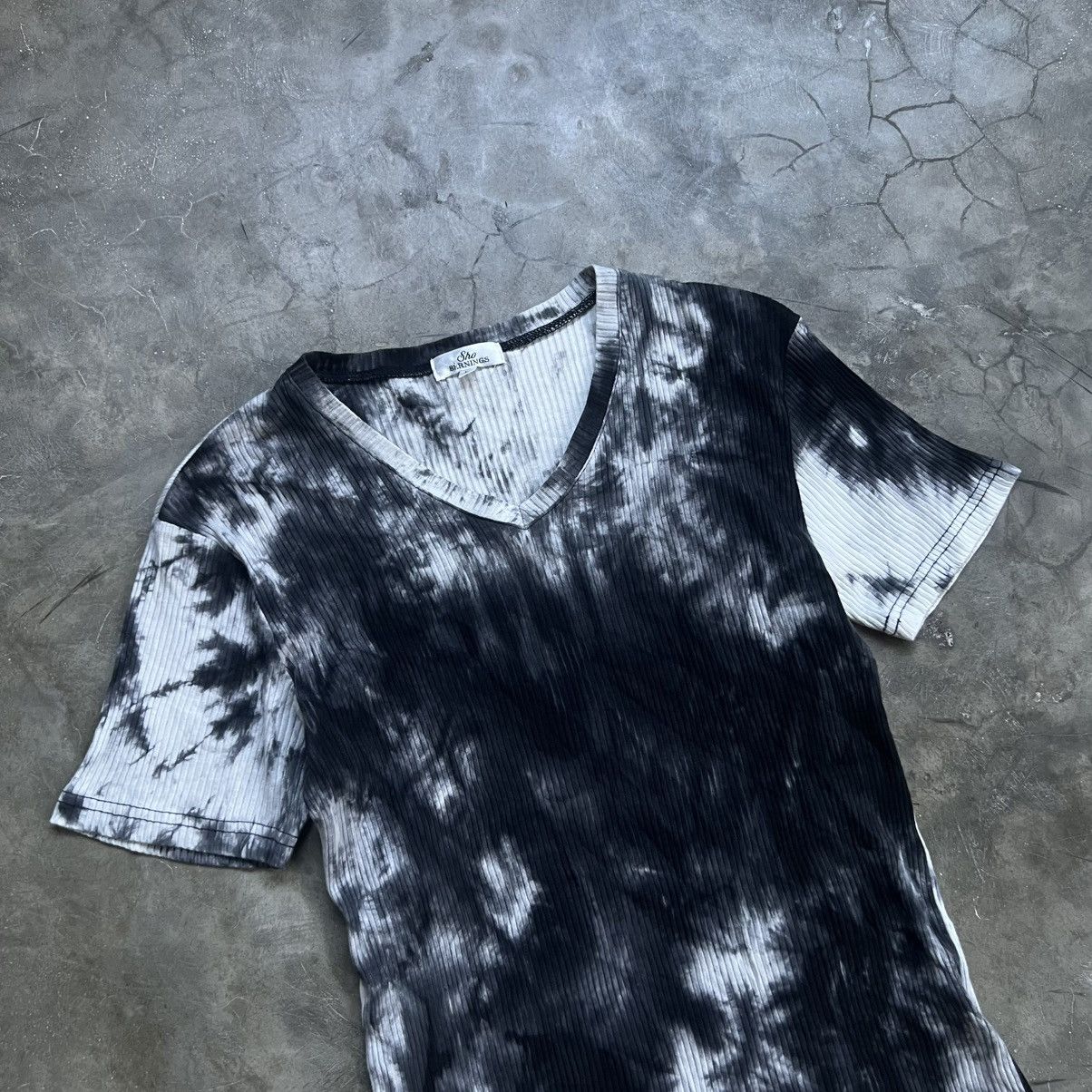 14th Addiction 2000s Bernings Sho Vkei Style Smoke Ribbed T-Shirt Size US L / EU 52-54 / 3 - 2 Thumbnail