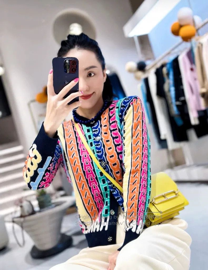 Chanel Chanel 21K colourful letter striped knitted sweater Size XXS / US 00 / IT 34 - 5 Thumbnail
