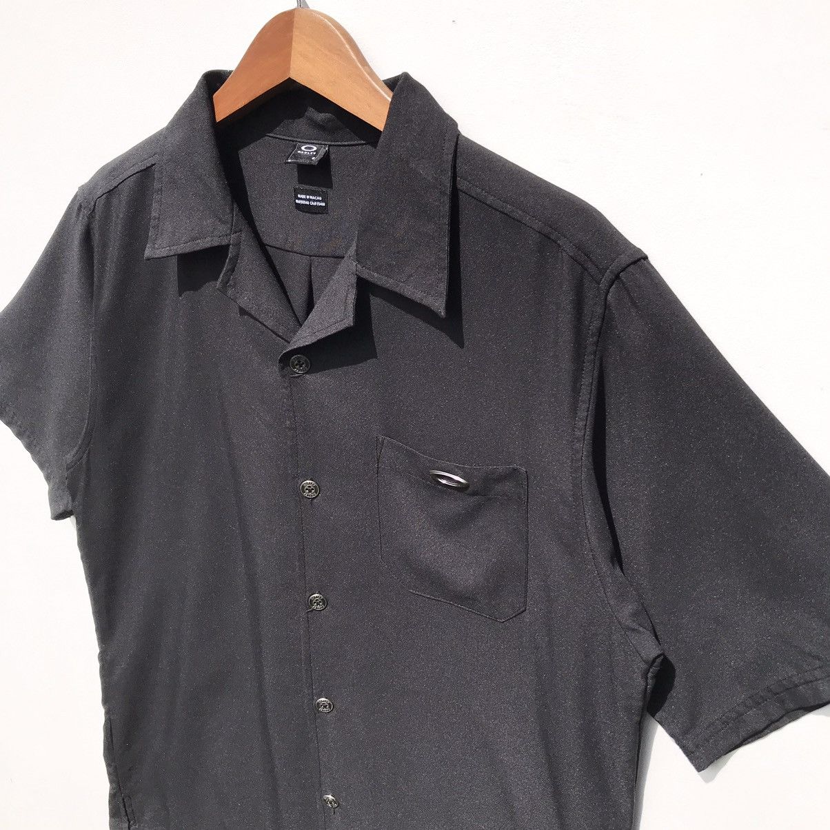 Oakley Vintage Oakley Shirt Button Oakley Fashion Brand Size US S / EU 44-46 / 1 - 6 Thumbnail