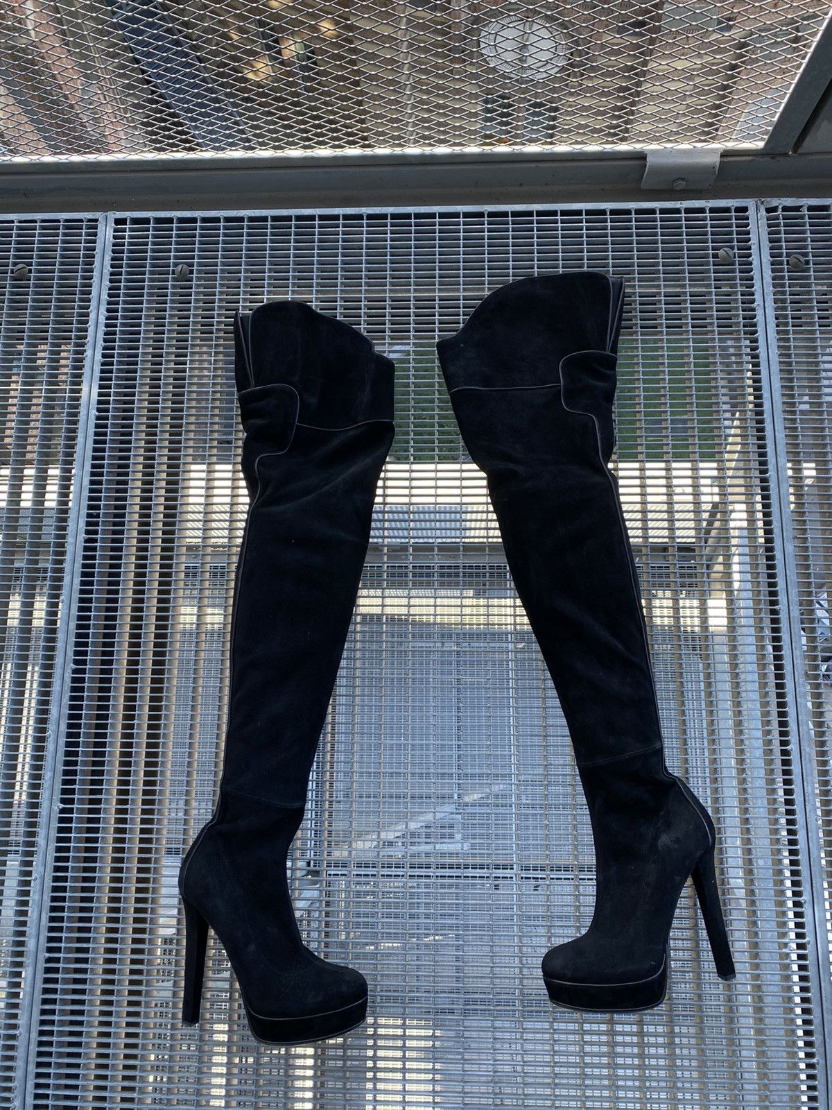 Gucci Gucci Suede Boots Heels Knee High Size US 9 / IT 39 - 1 Thumbnail