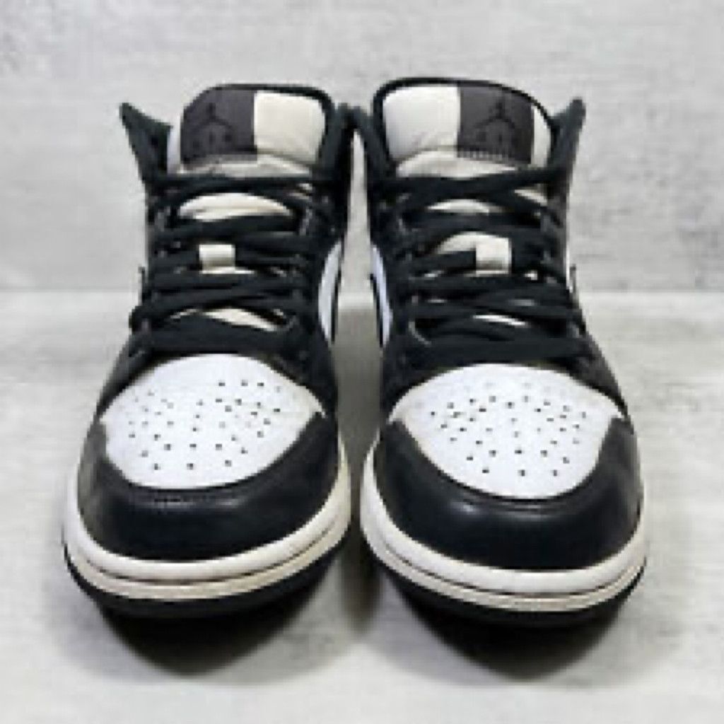 Nike Jordan Panda Elephant Sneakers Youth 5 Size US 5 / EU 37 - 3 Thumbnail