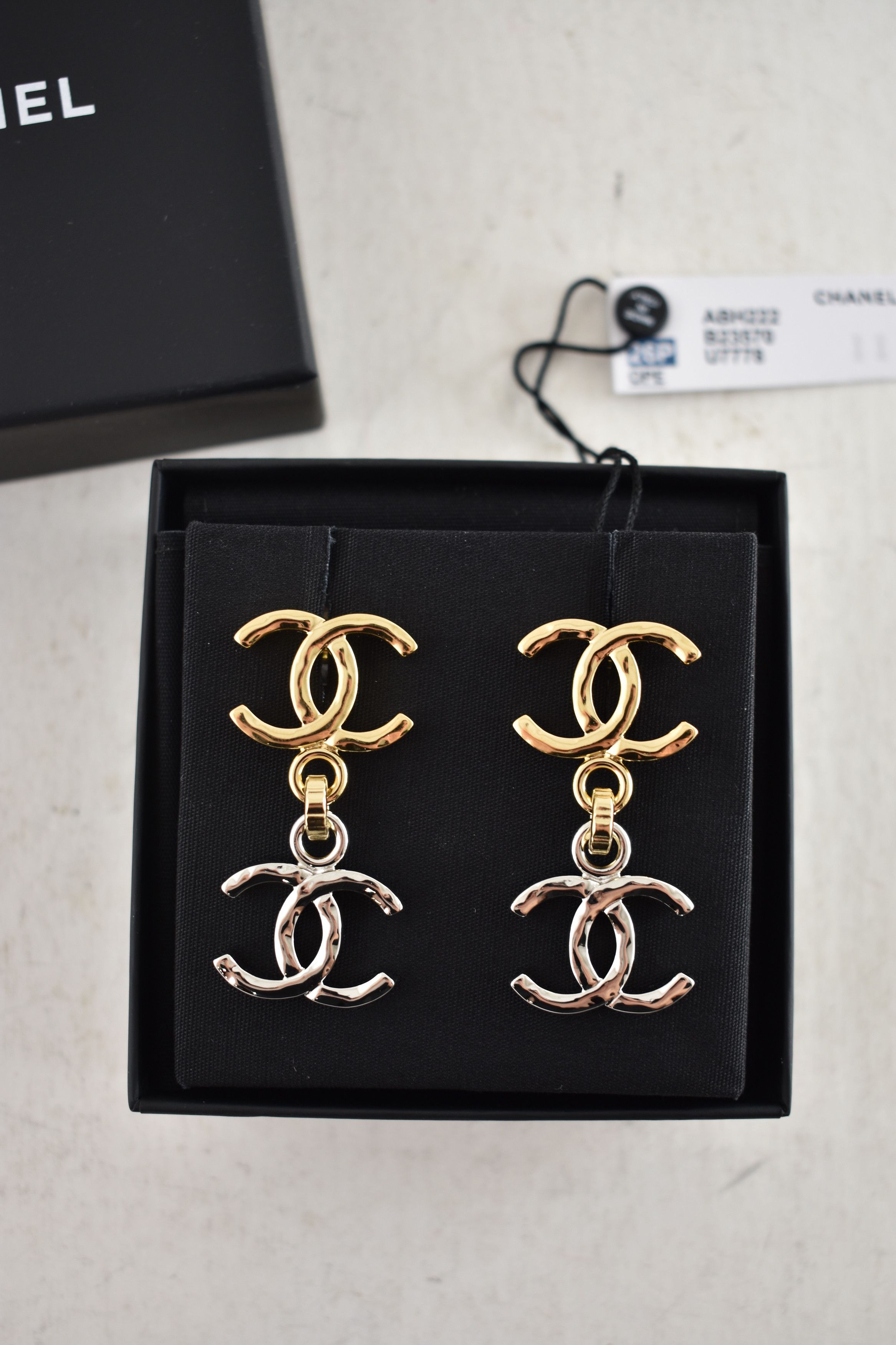 Chanel 26P Silver Mixed Metals XL CC Logo Dangle Drop Earrings Size ONE SIZE - 4 Thumbnail