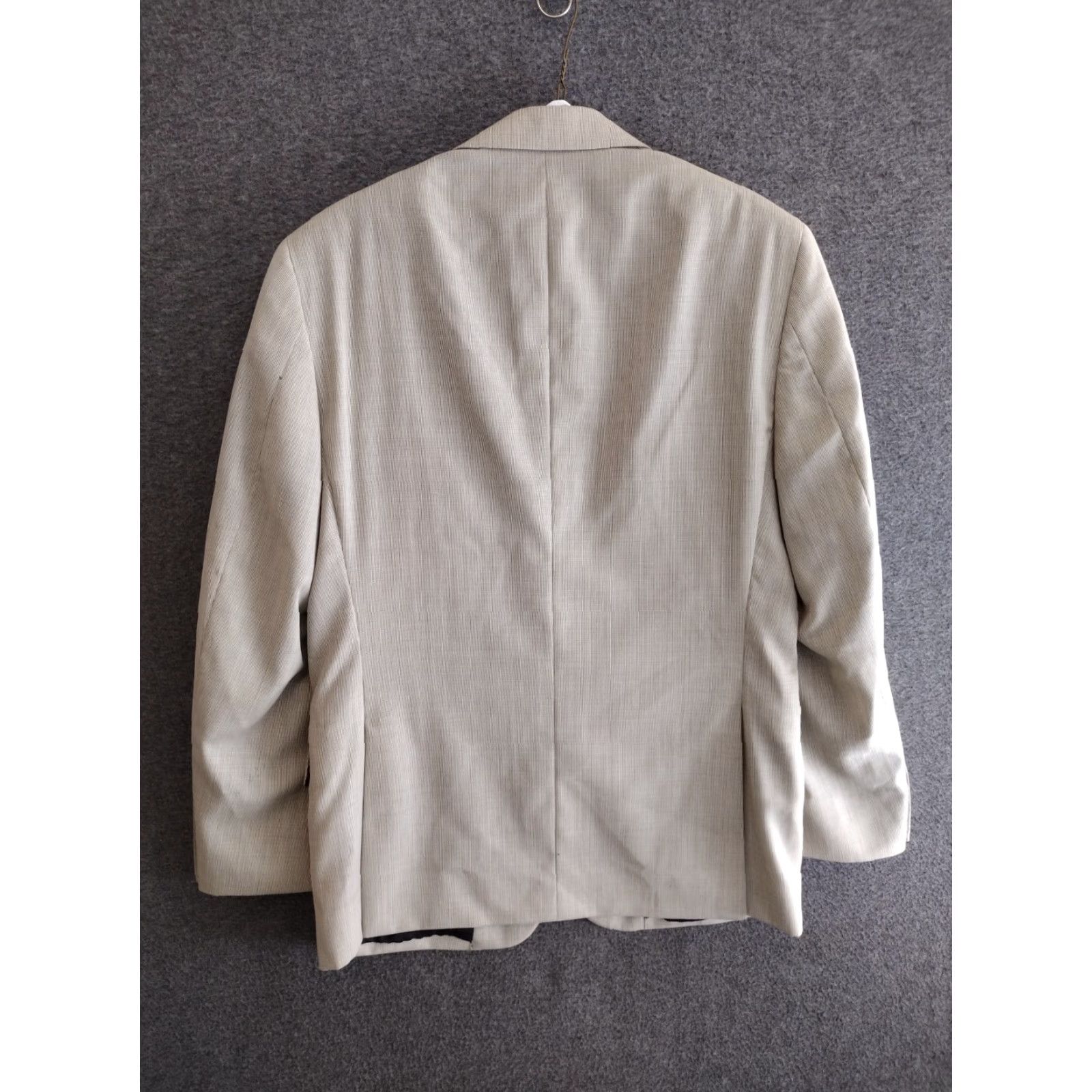 Jos. A. Bank Jos. A. Bank Traveler 2 Button Size 36 Blazer Tailored Fit Men Regular Wool Blazer Solid Light 36s 2-Button Notch Lapel xxs 90s? Size 36R - 2 Thumbnail